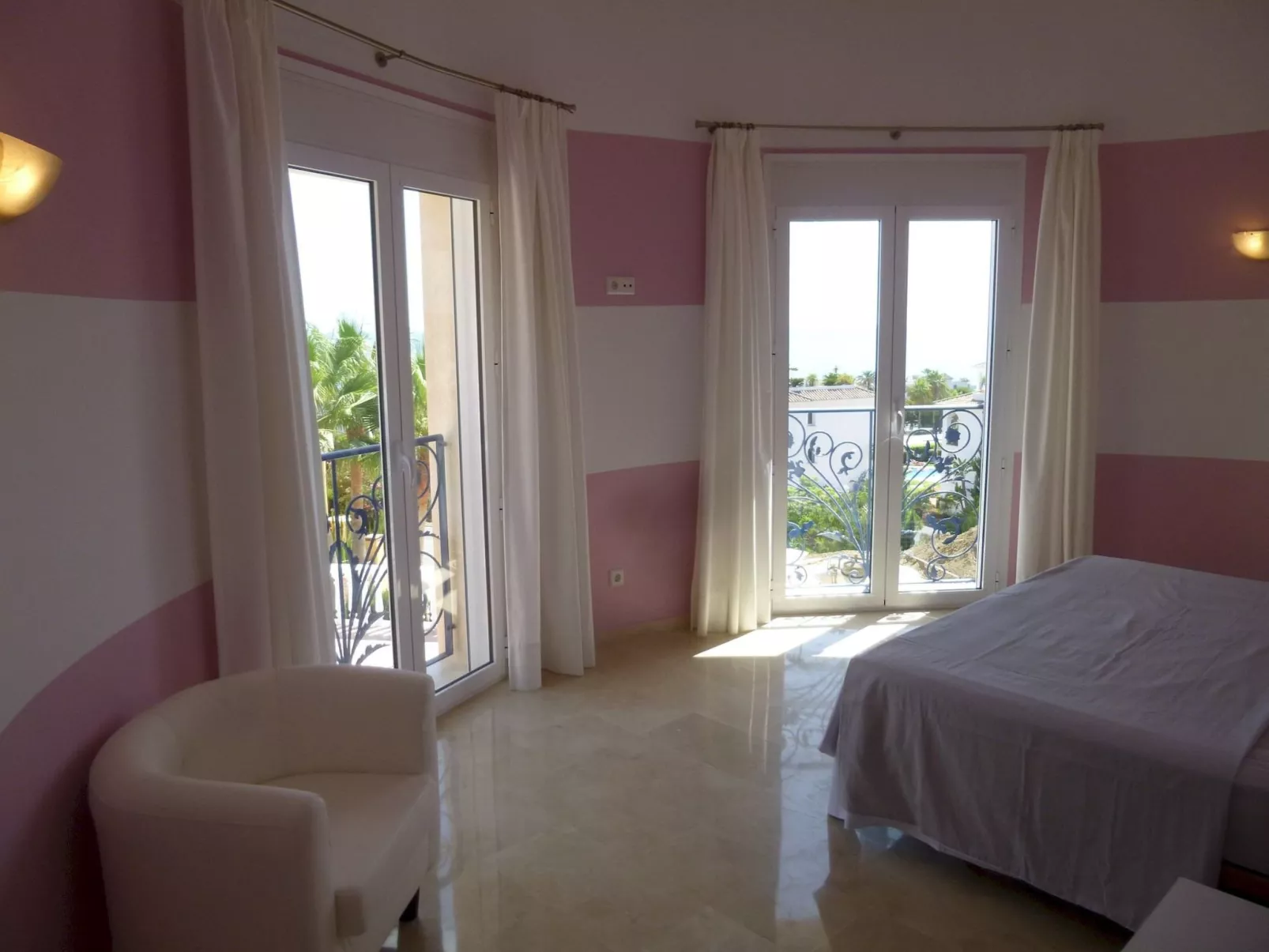 Ferienvilla mit Jacuzzi-Binnen