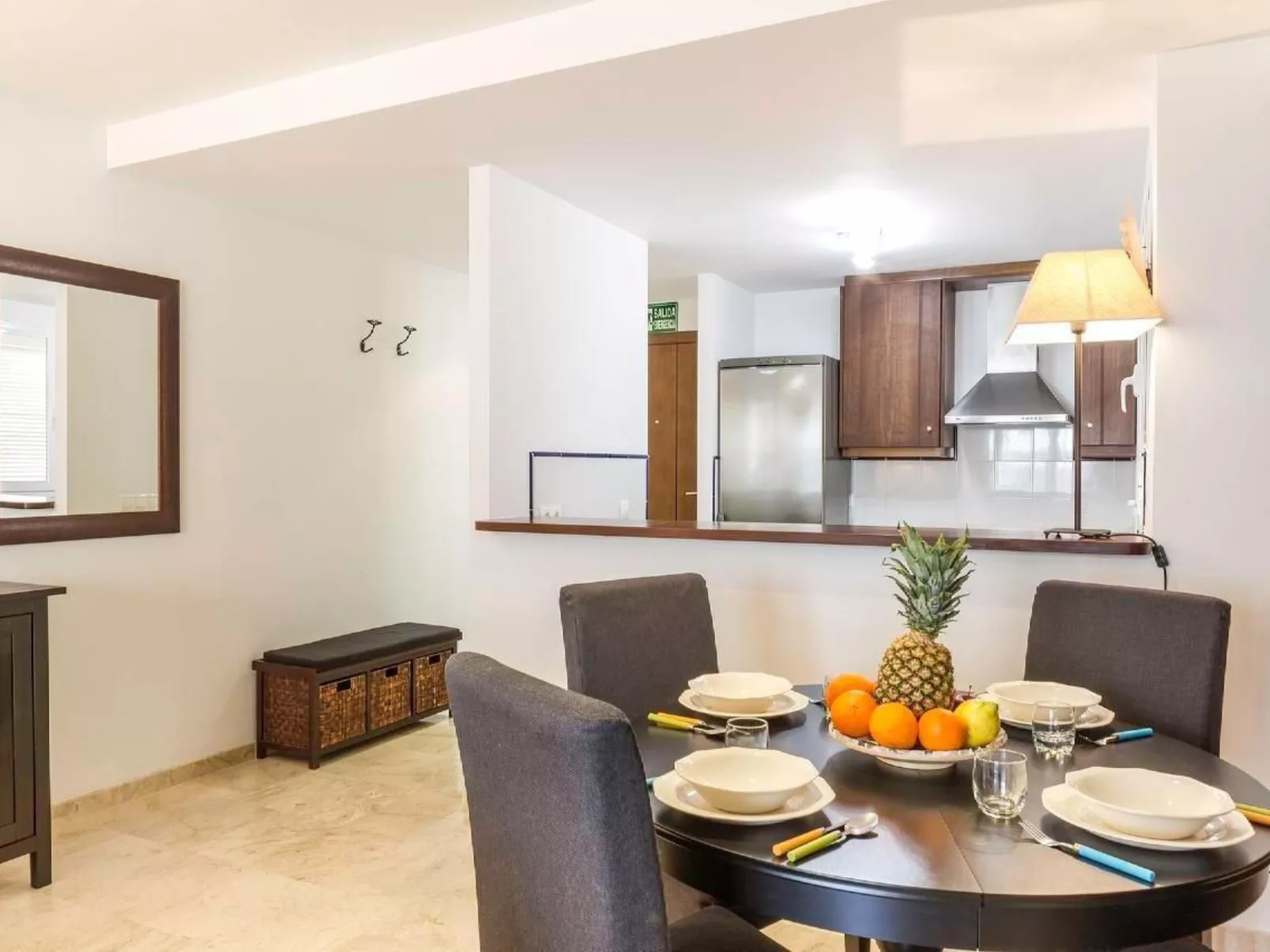 "Blue" mit Schwimmbad-Image-tags.info