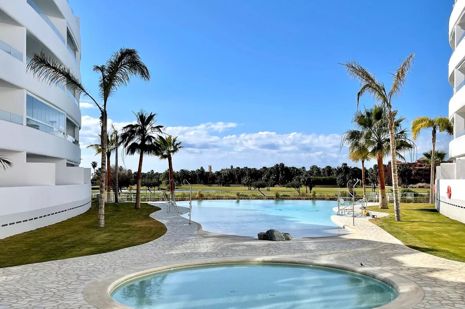 Apartamento Playa Granada Beach & Golf 13-Zwembad