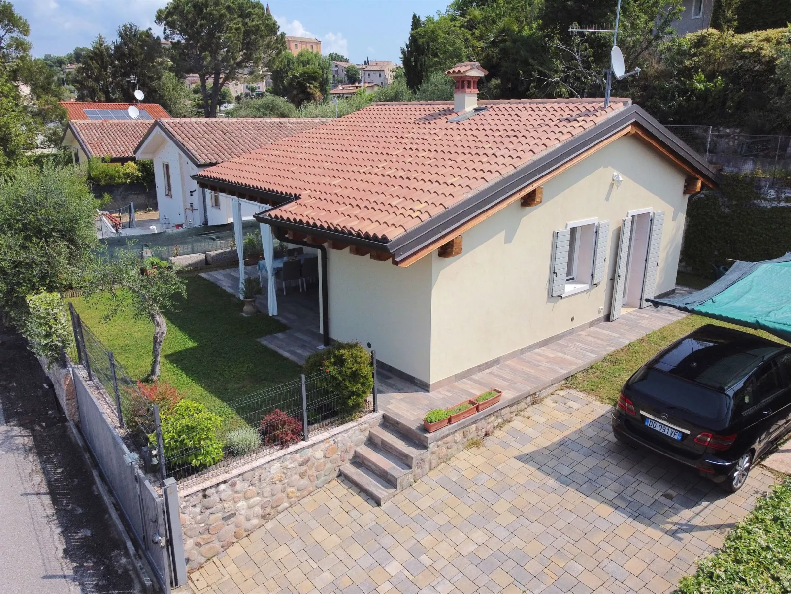 Schönes Ferienhaus Villetta Batik-Buiten