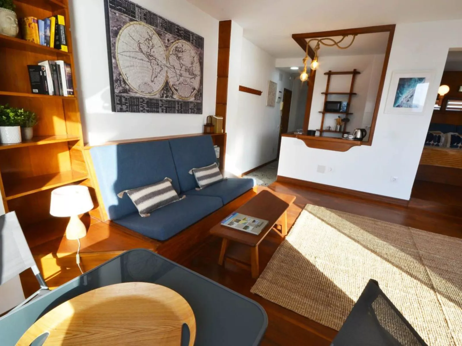 Wohnung mit privater Terrasse und Meerblick-Binnen