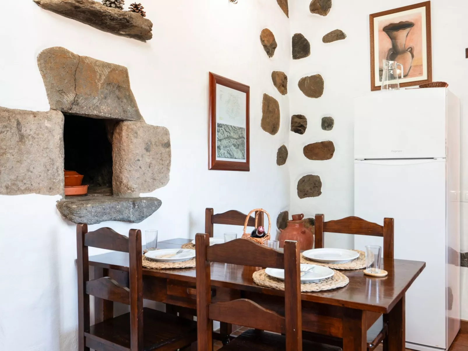 Kanarische Finca mit Pool und herrlicher Aussicht-Binnen