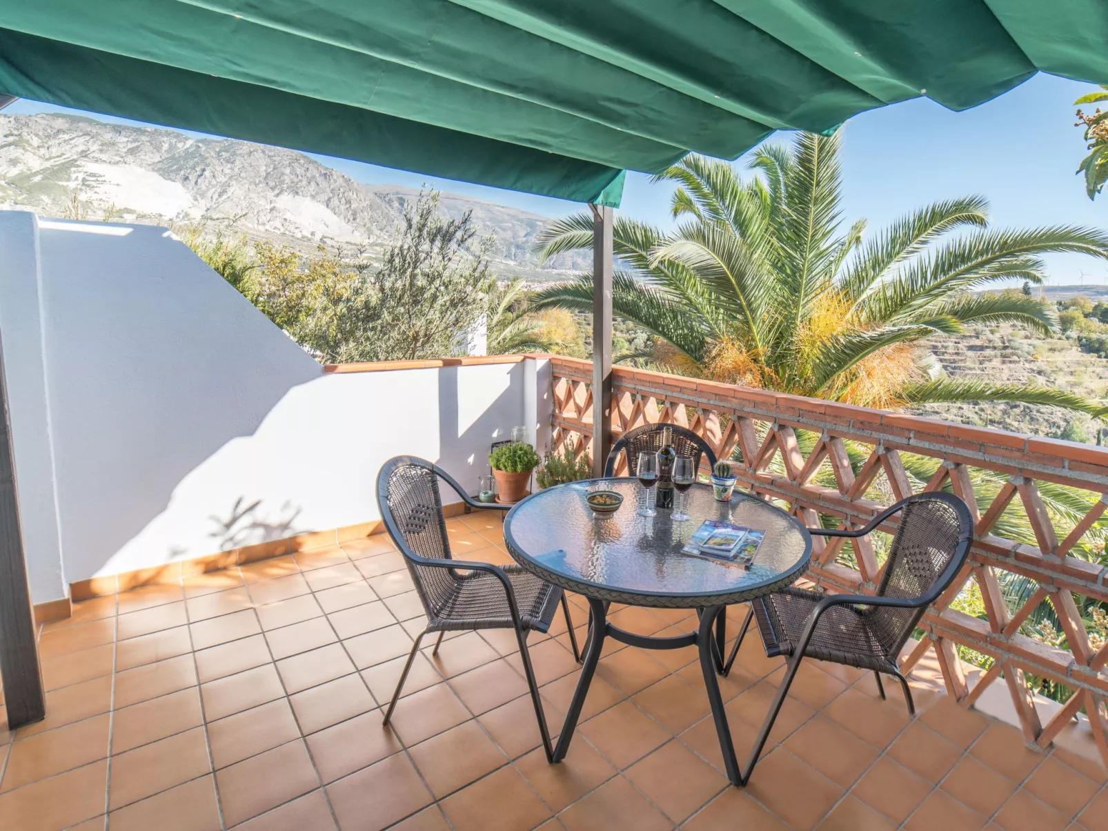 Casa El Olivo, Landhaus mit Bergblick-Buiten