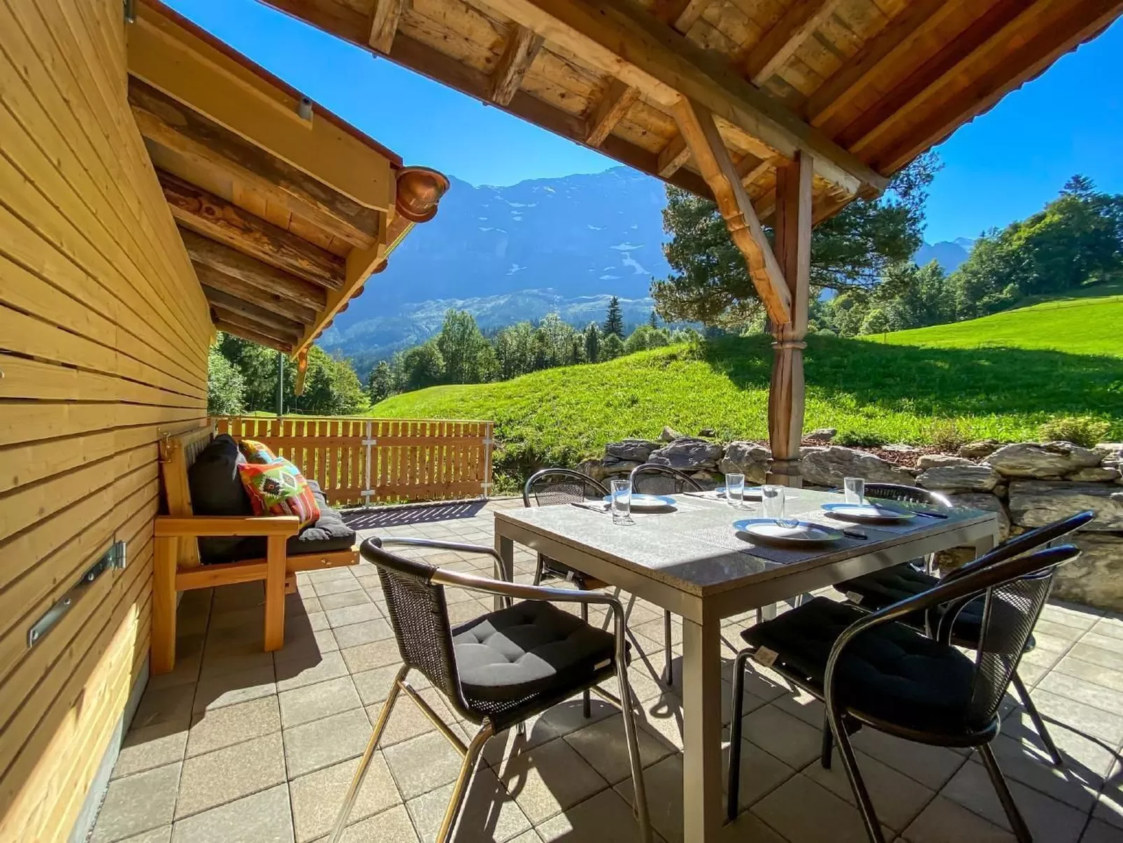 Chalet Simeli-Image-tags.info