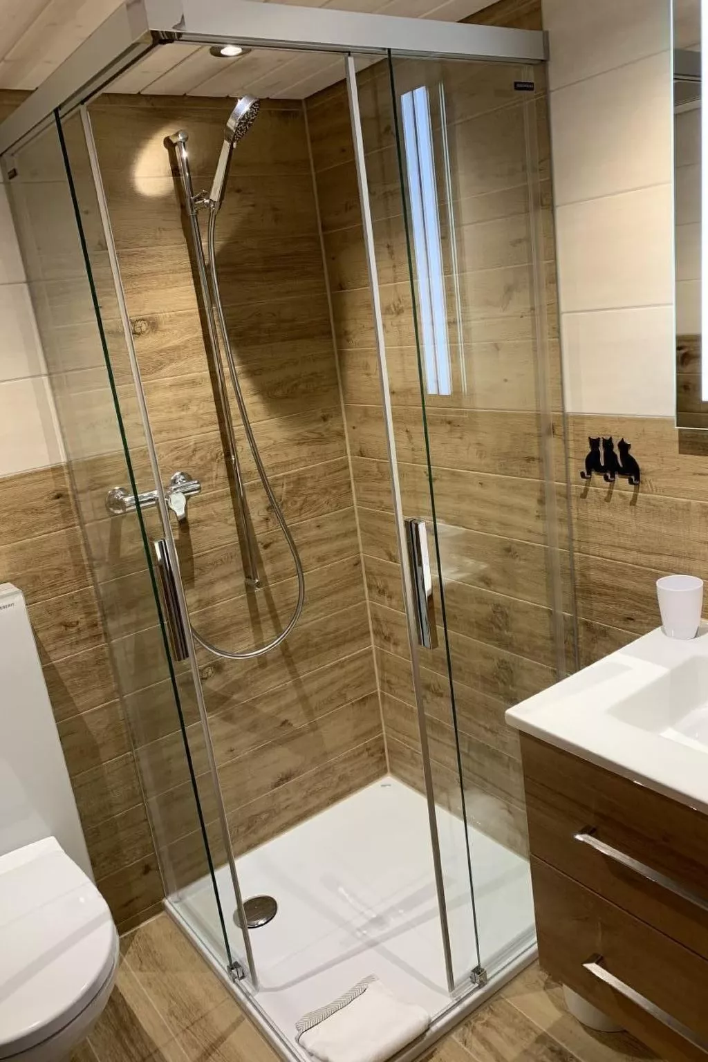 Chalet Fluehbluemli / Eigerview