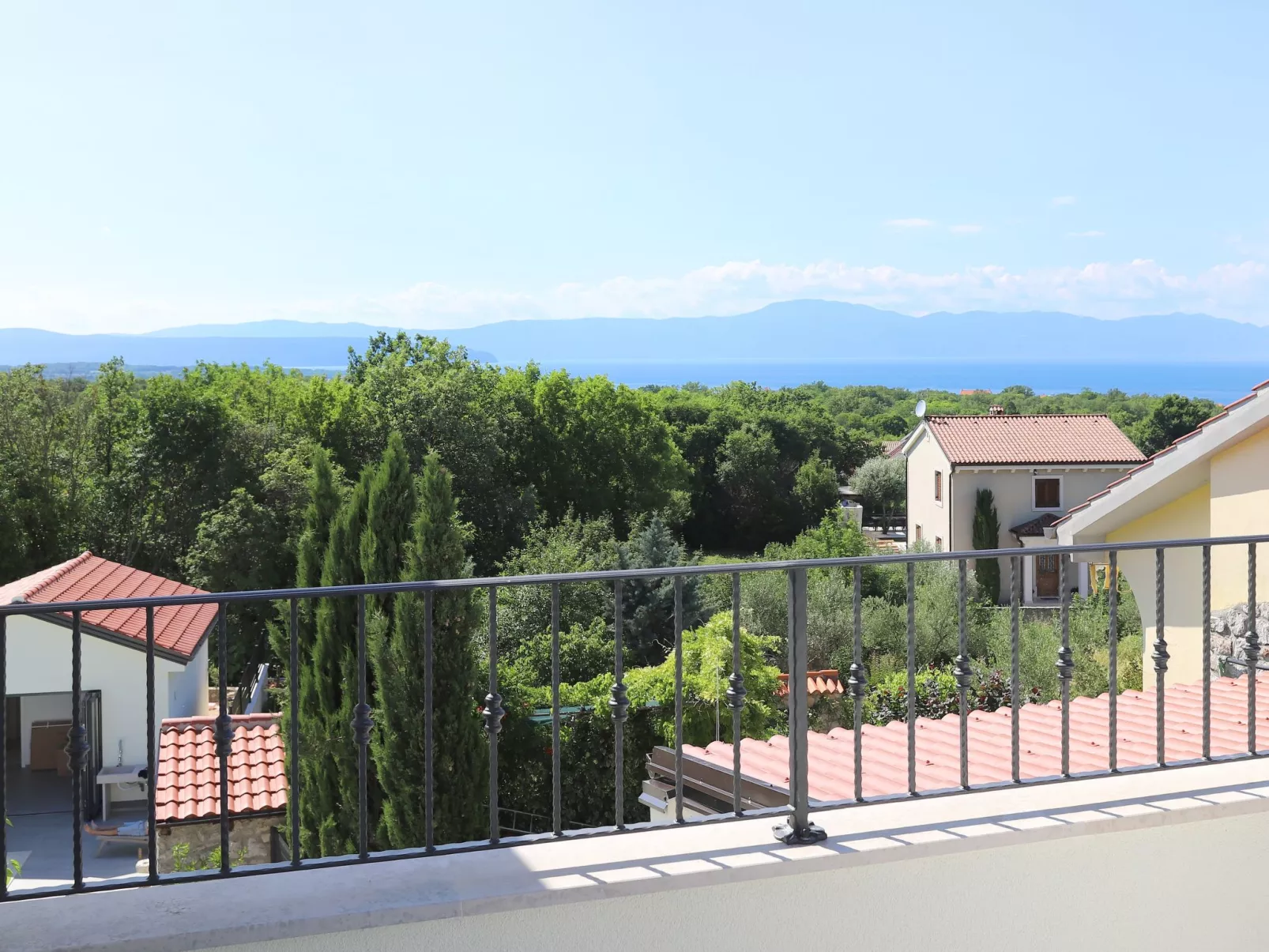 Your Dream Escape auf Krk, beheizter Pool und ir Sauna-Buiten