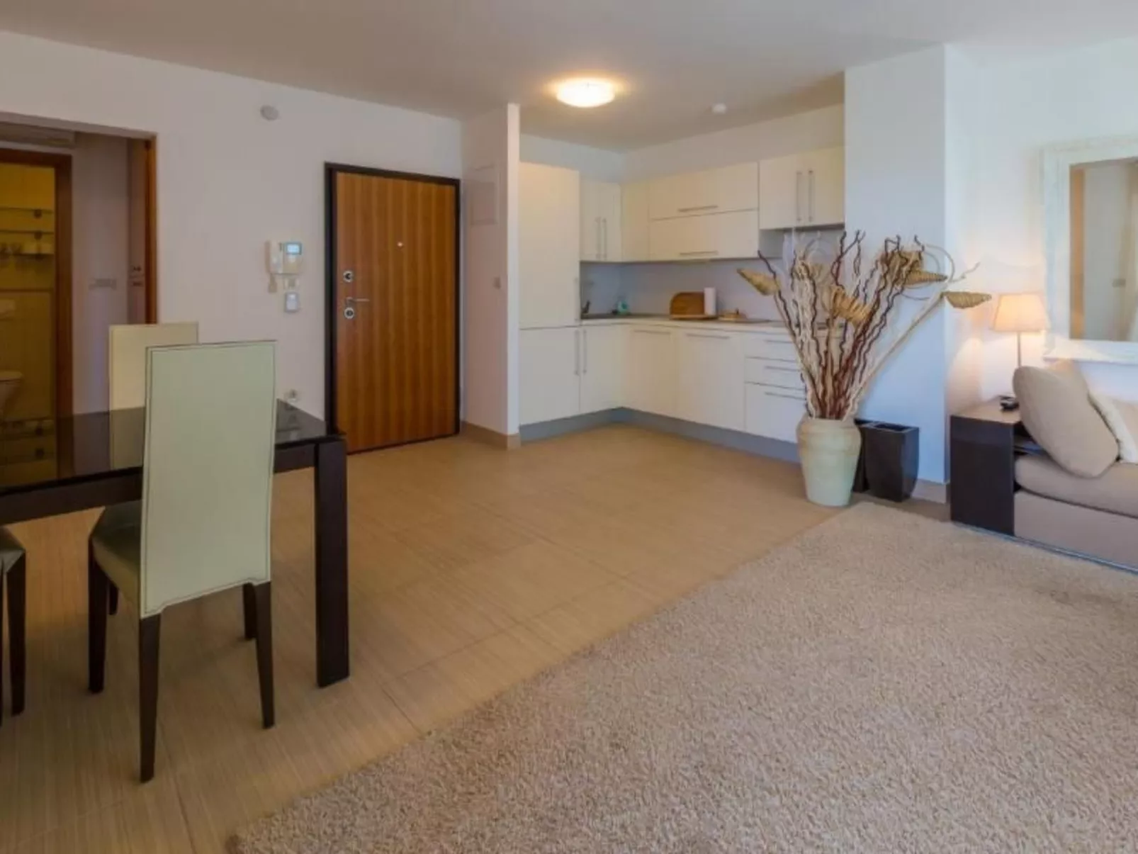 Golden View-Image-tags.info