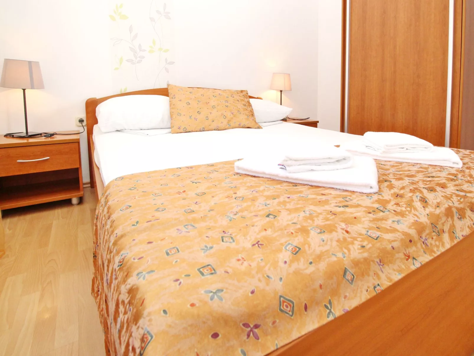 In Baška mit Eigenem Balkon-Binnen