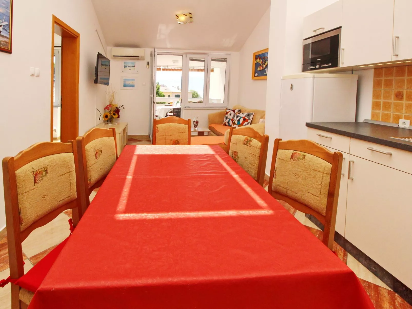 Charmante Ferienwohnung in Baška mit Eigenem Balkon-Binnen