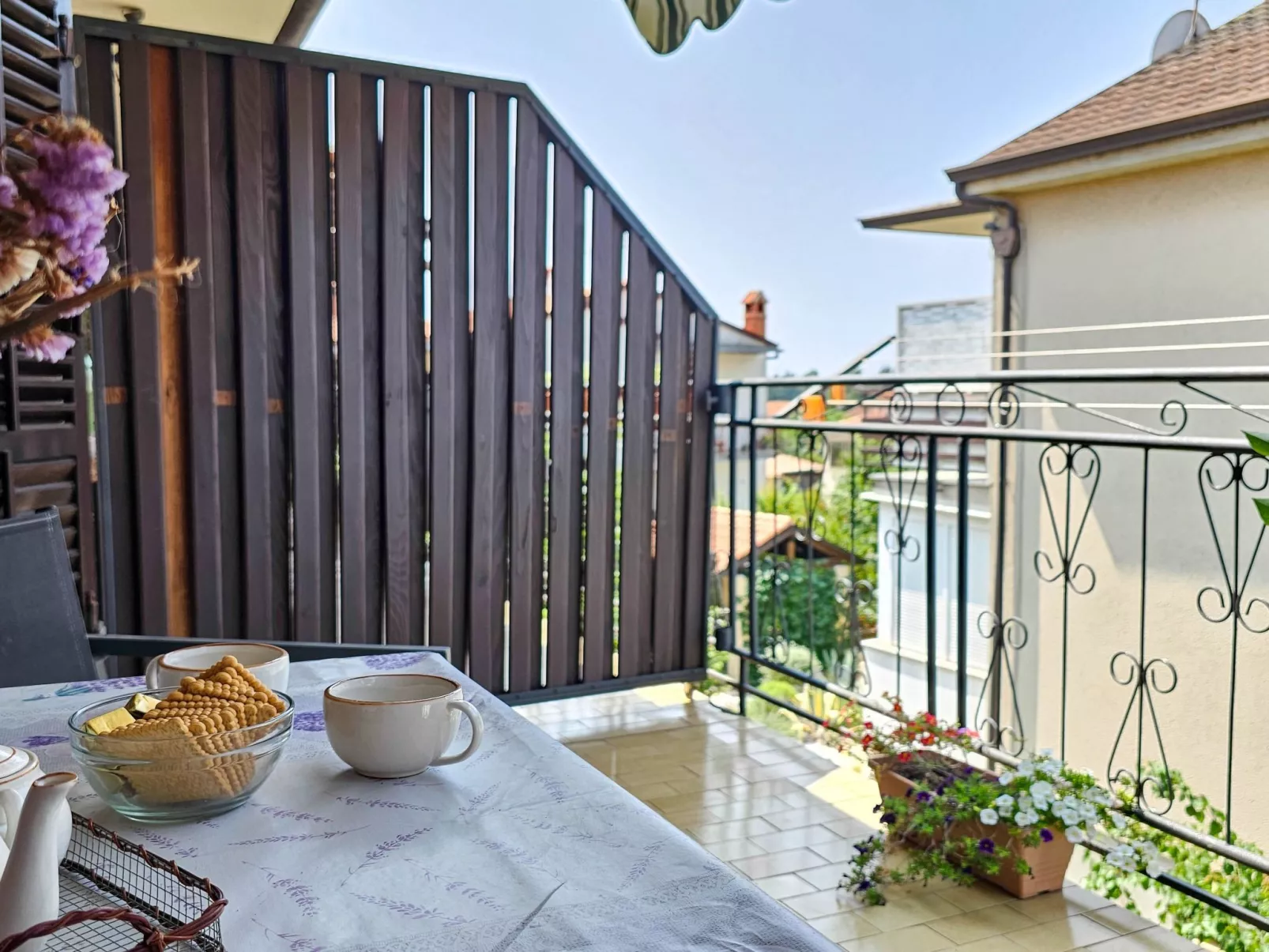 Appartement mit Balkon für 2 Personen-Buiten