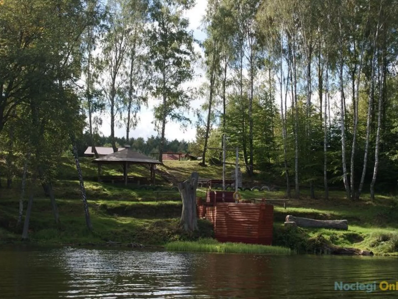 Ganzjahreshäuschen - gelb-Buiten