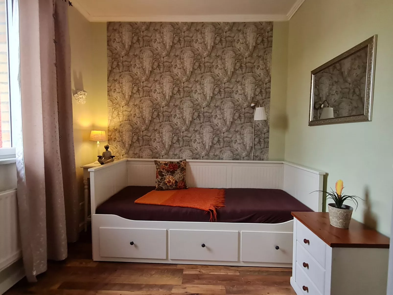 Mit Garten, Grill und Terrasse-Binnen