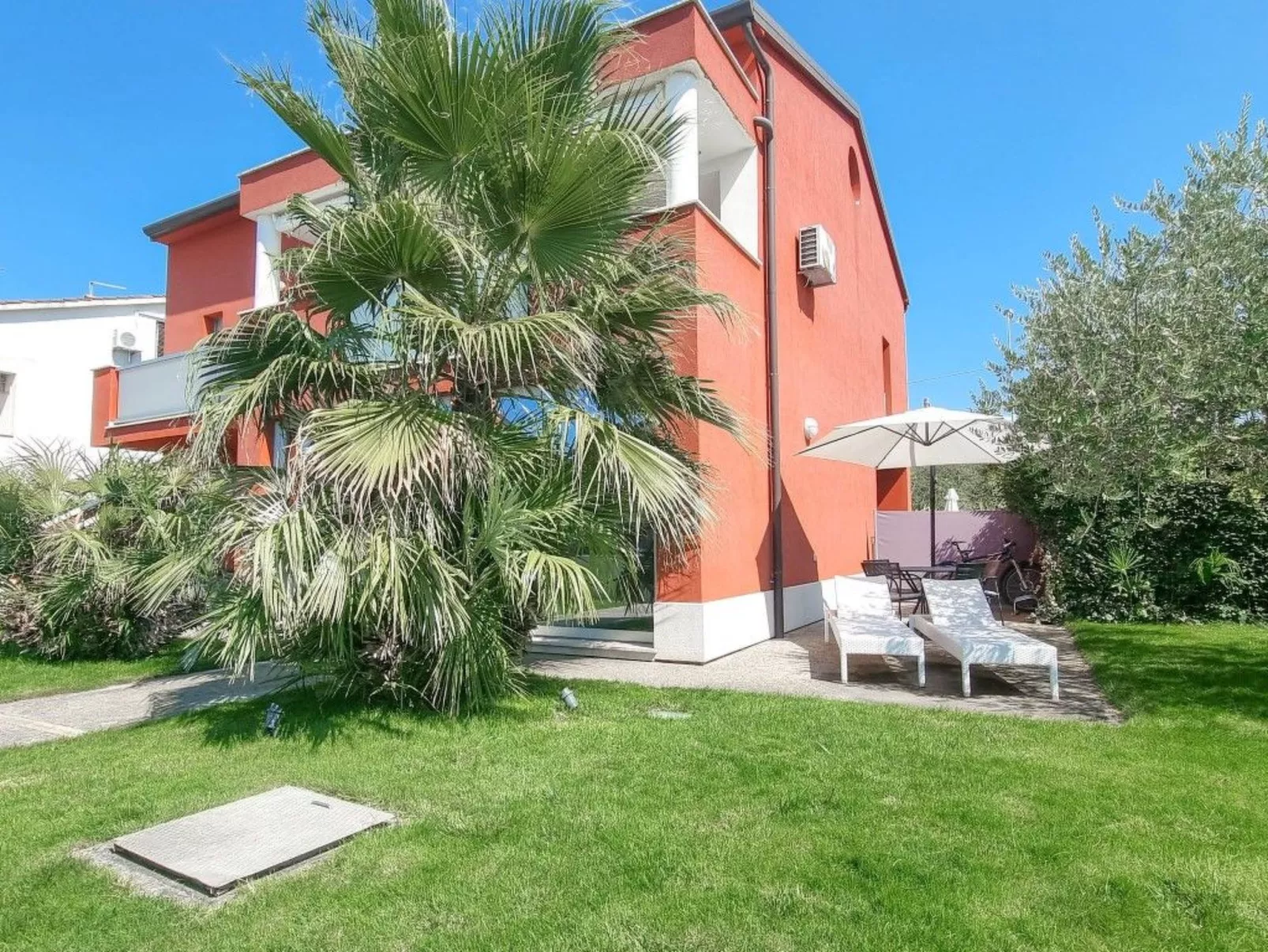 Studio "Niva A" mit Terrasse-Buiten