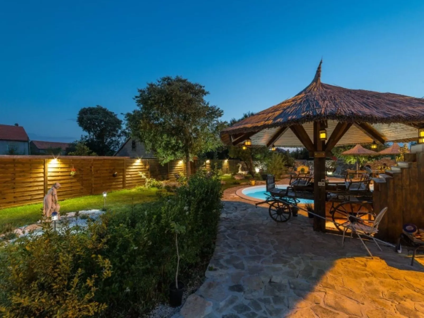 Charmante Ferienvilla Krka-Image-tags.info