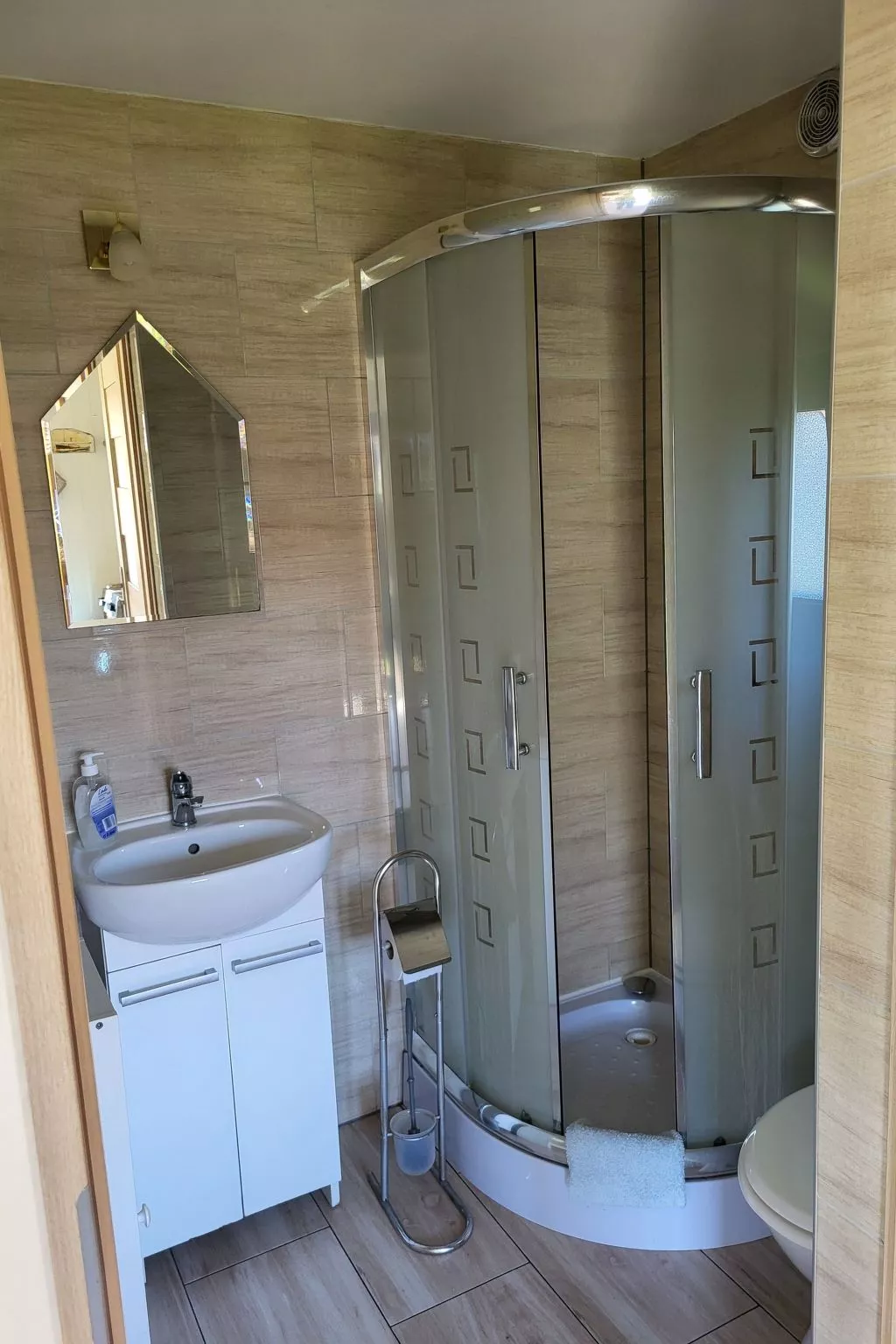 Juwel an der Lagune-Binnen