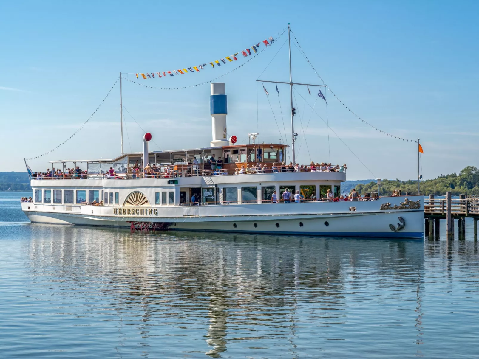 Wunderschönes Ferienhaus mit Kamin in Riederau-Buiten
