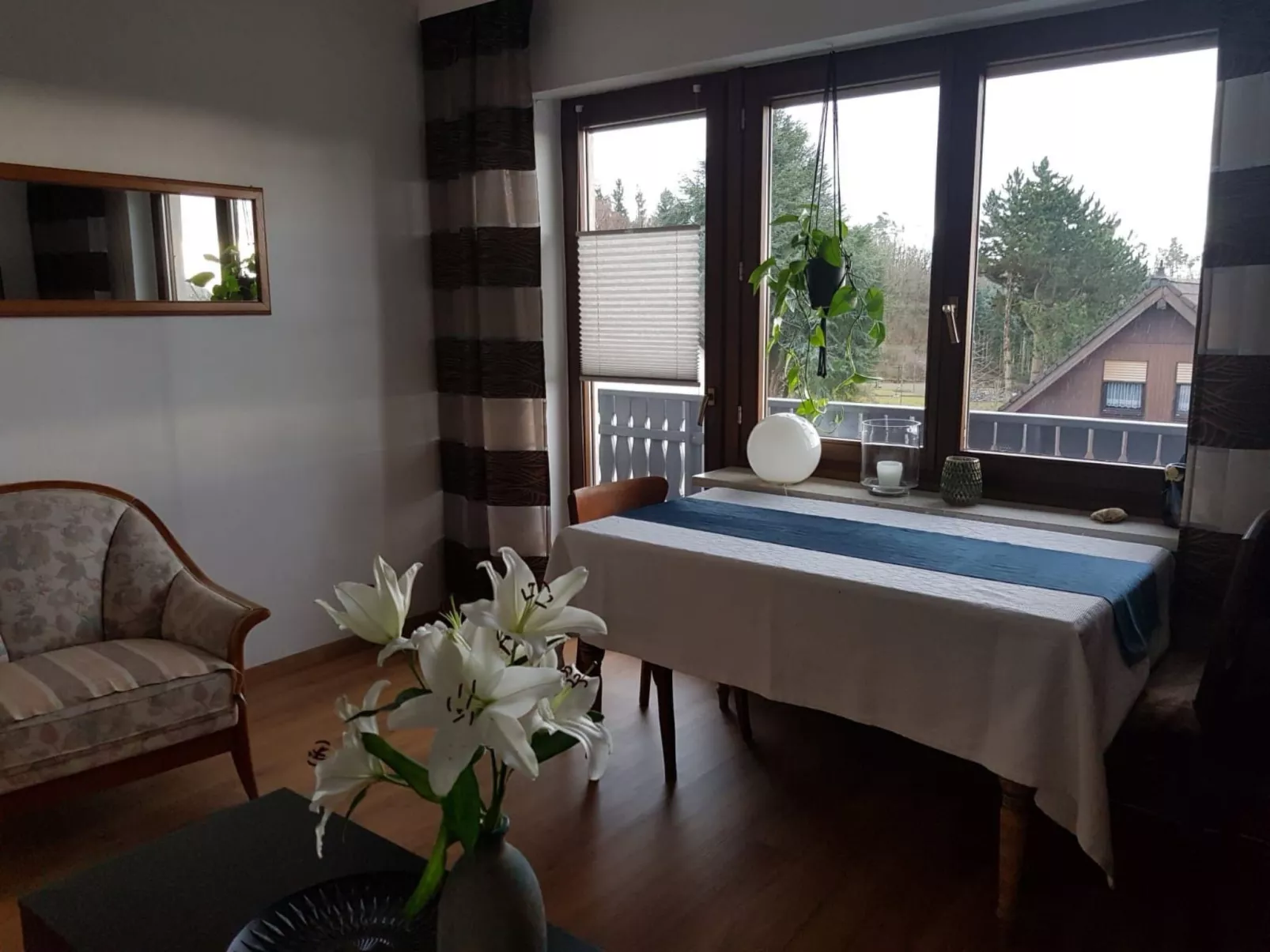 Appartement mit Balkon-Binnen