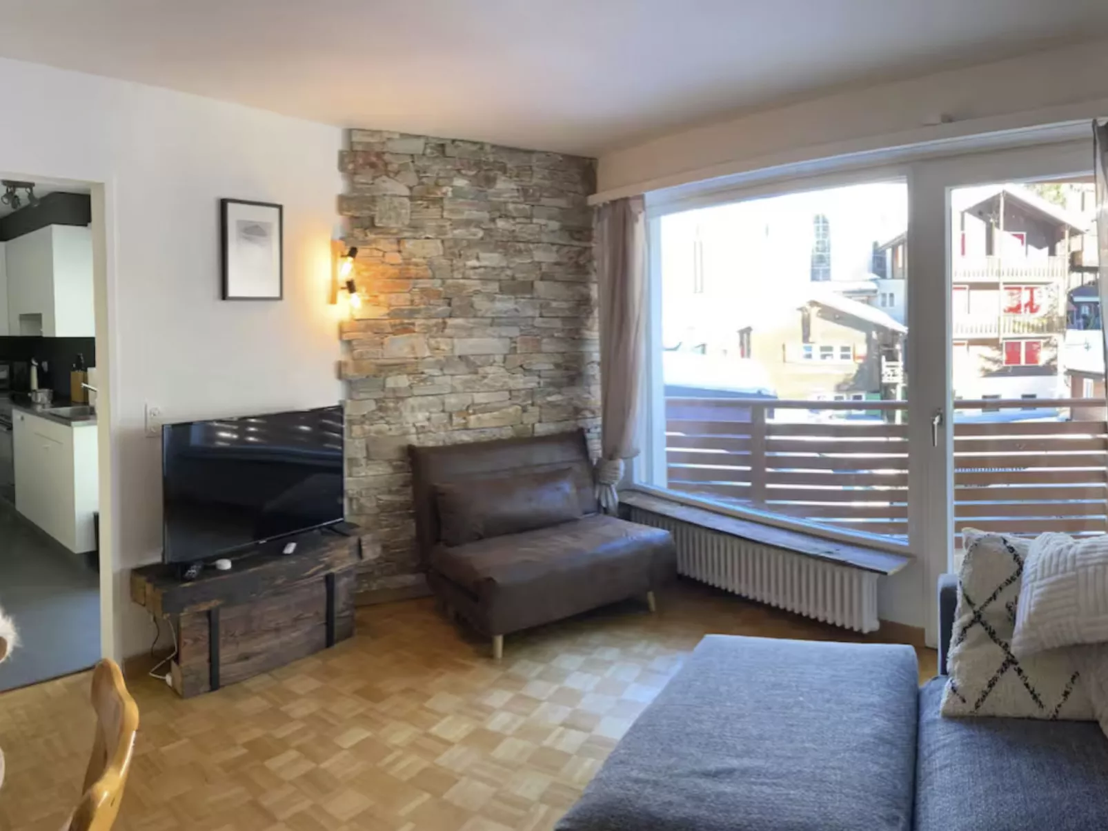 Geräumiges 3.5-Zimmer - Zentral - Balkon - Haus Dala