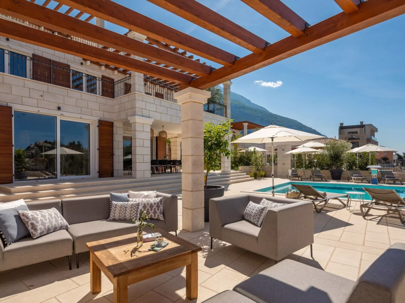 Villa Salvina mit beheiztem Pool-Image-tags.info