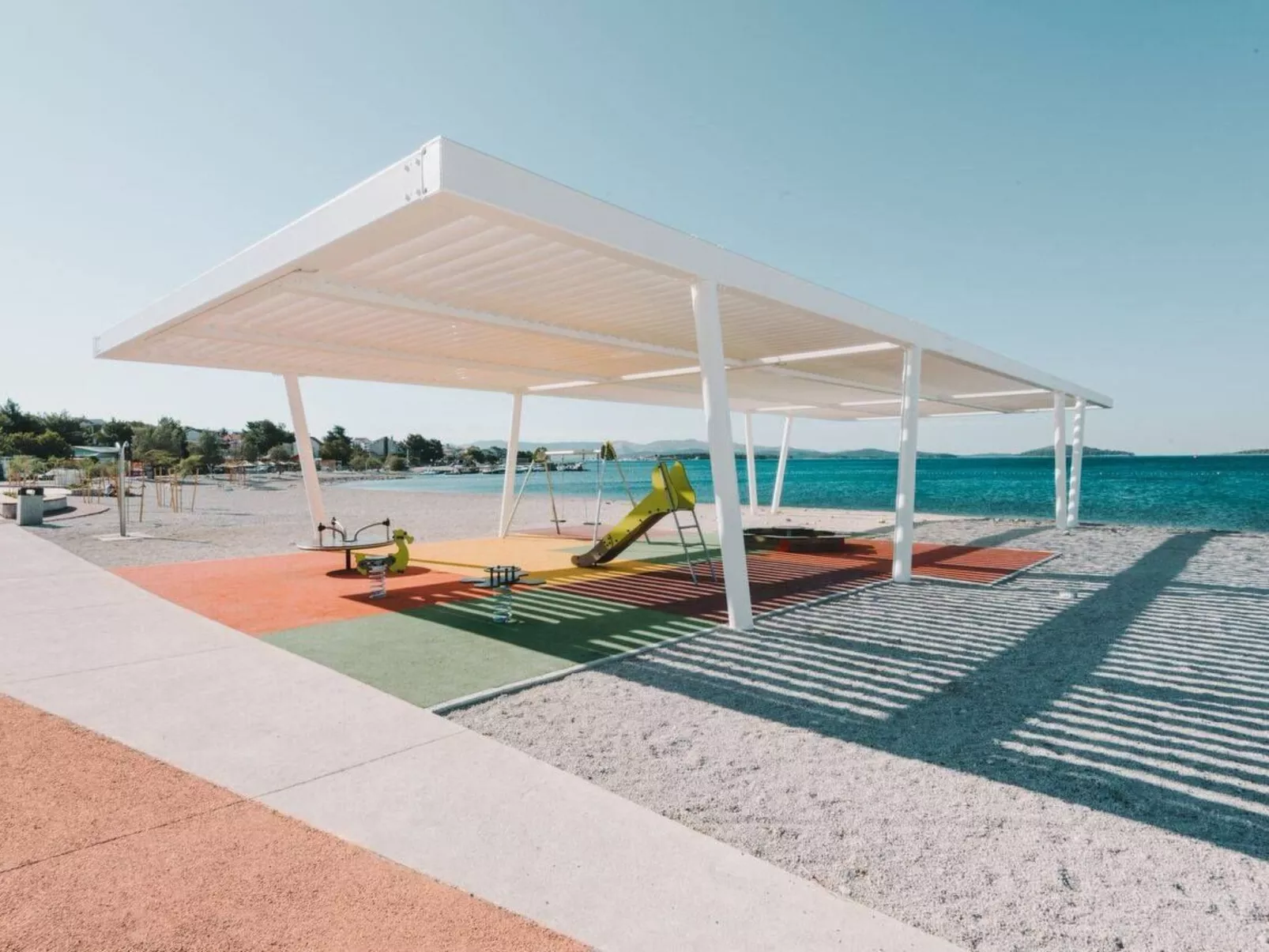 "Sara und Kike" direkt am Strand-Buiten