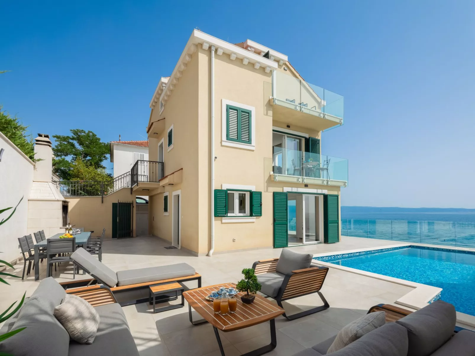 Epetium Beach Villa-Binnen