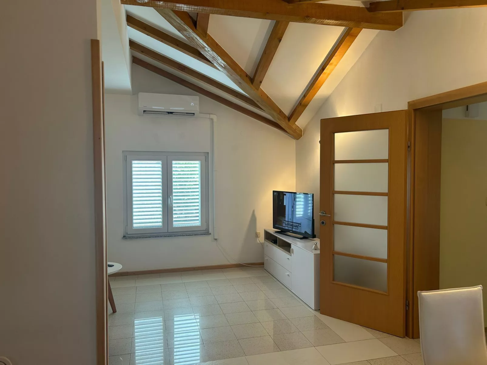 Pasman' Wohnung mit Blick aufs Wasser