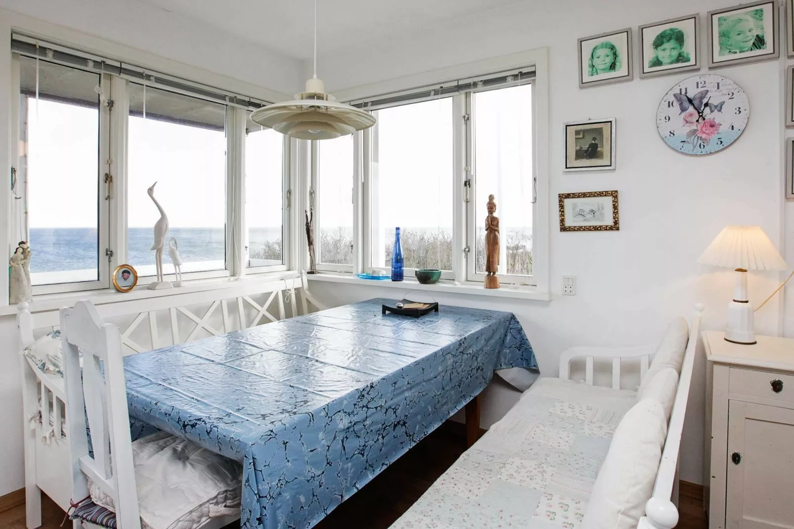 Leuk vakantiehuis in Otterup met een overdekt terras-Binnen