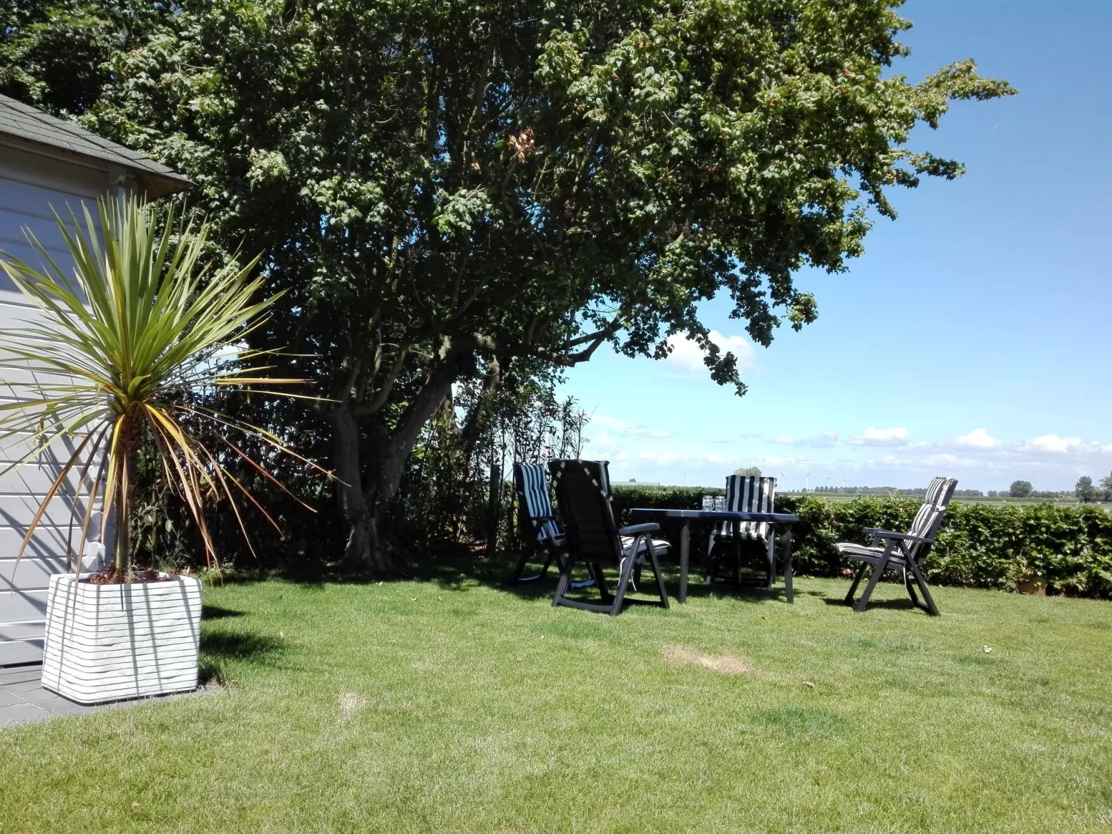 "Buurtweg185" mit Whirlpool-Buiten