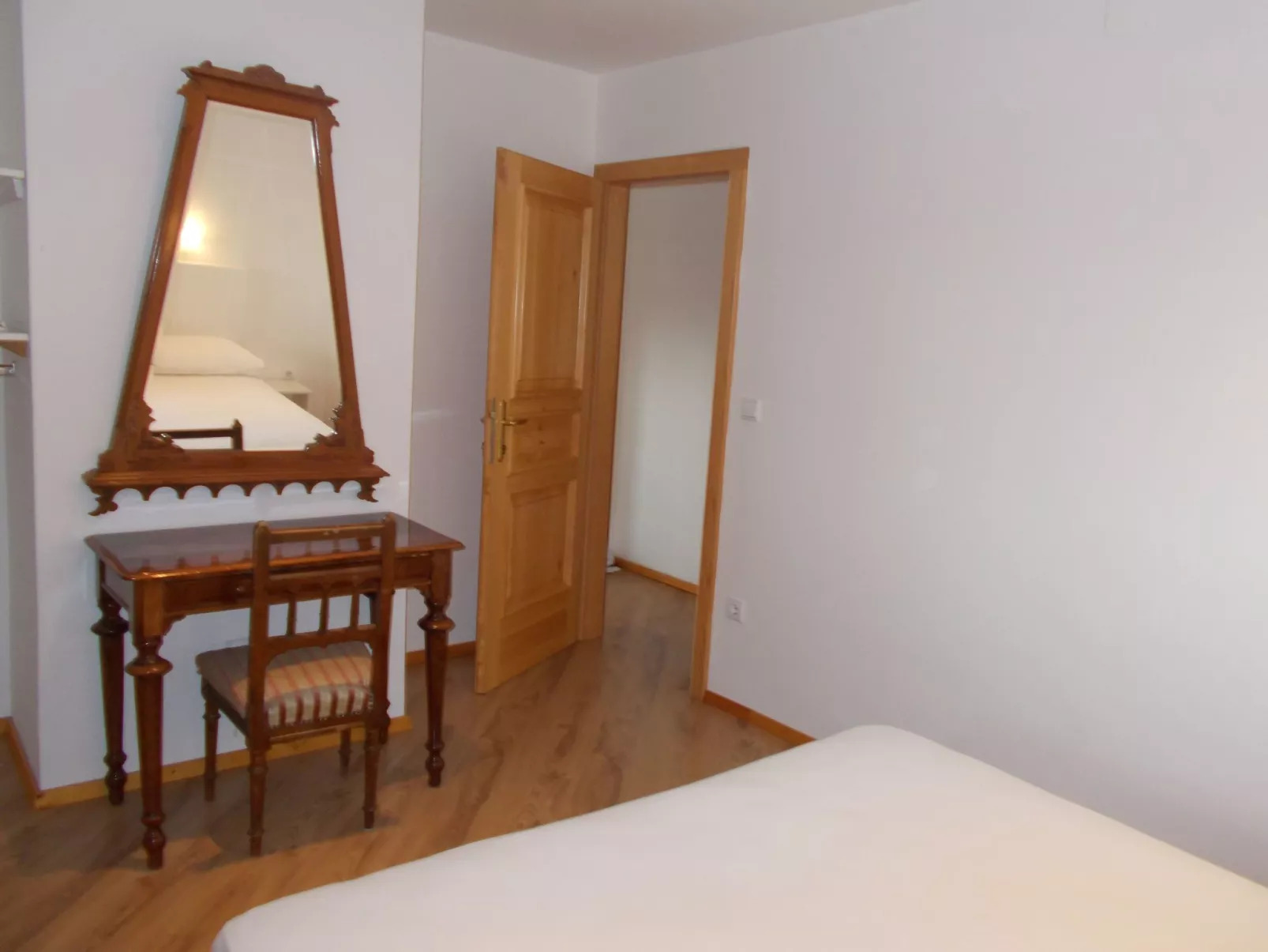 Appartement Maksan im 2. Stock mit einer Terrasse-Binnen