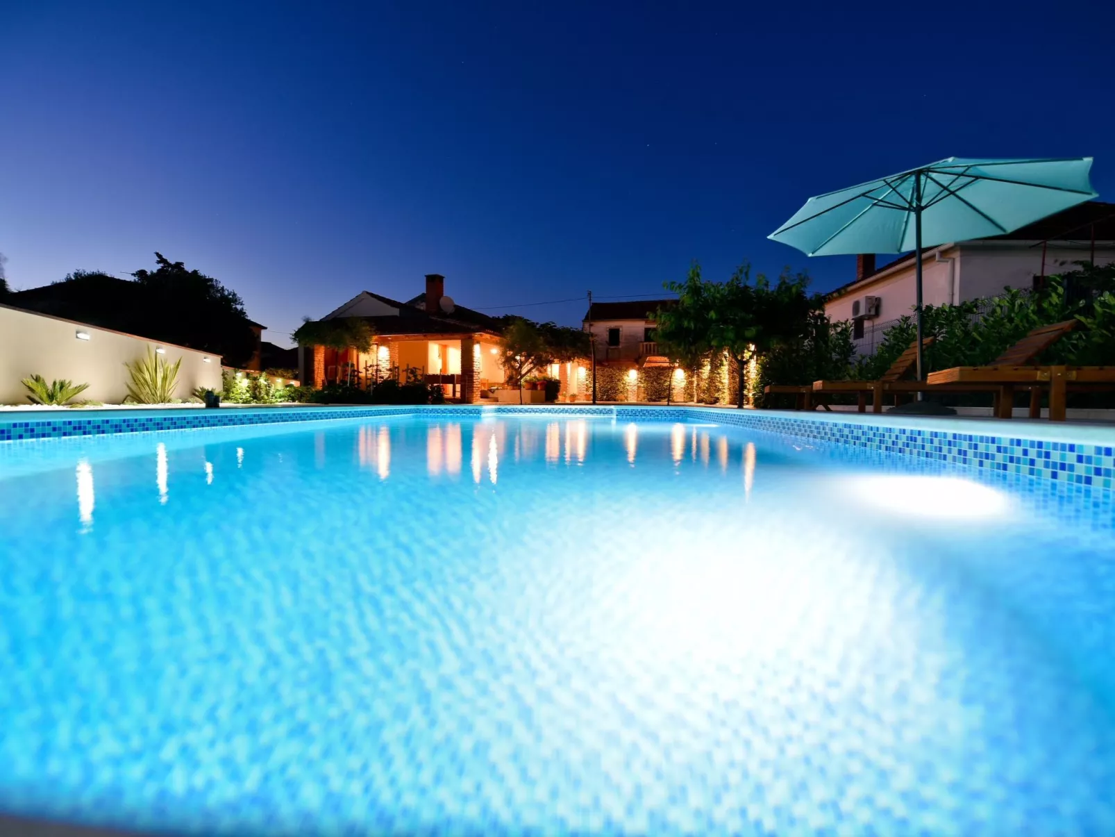 Rustica Casa Augustinus mit Pool-Buiten