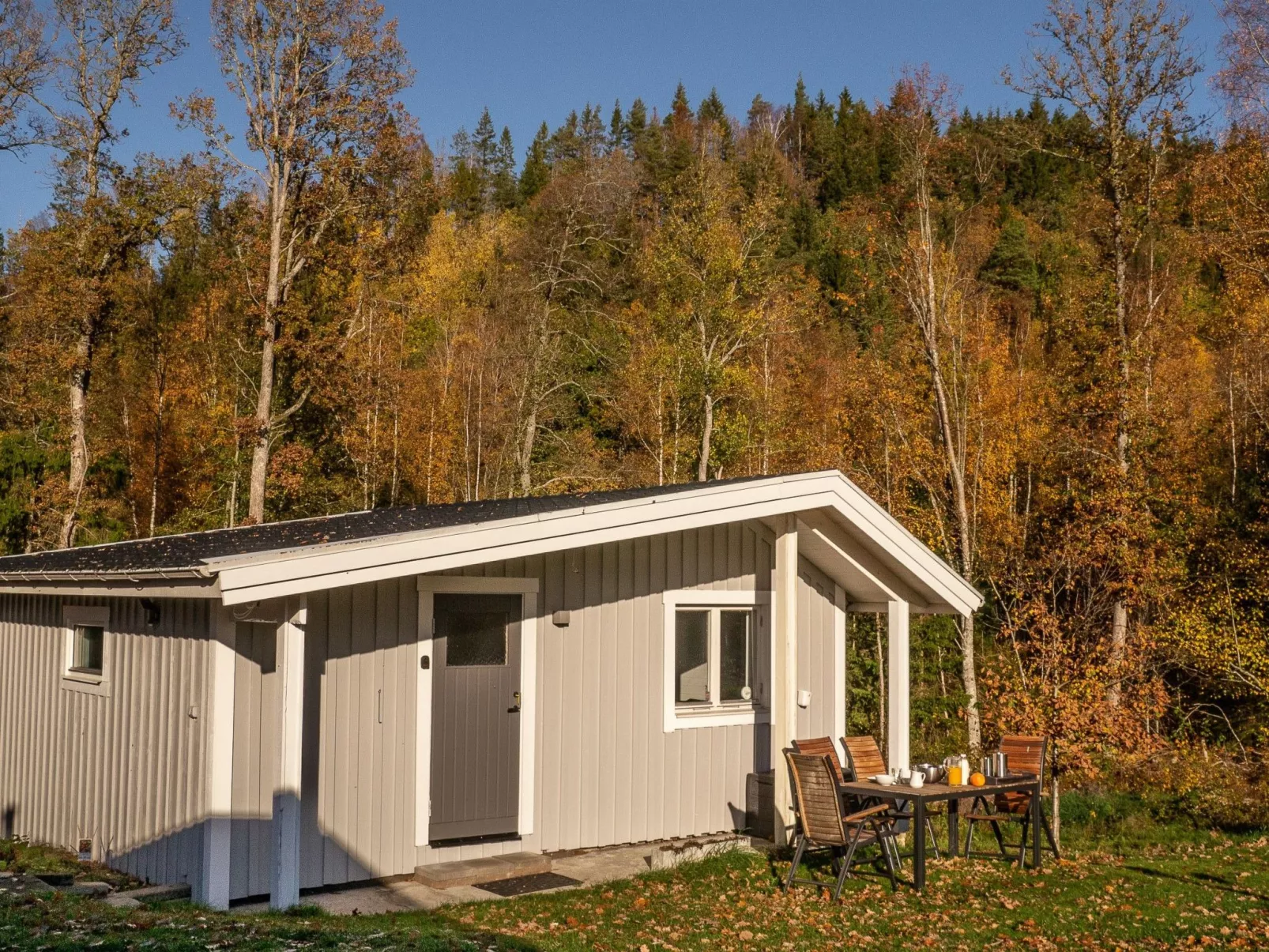 Schwedisches Glück, zwischen Wäldern und einem See-Buiten