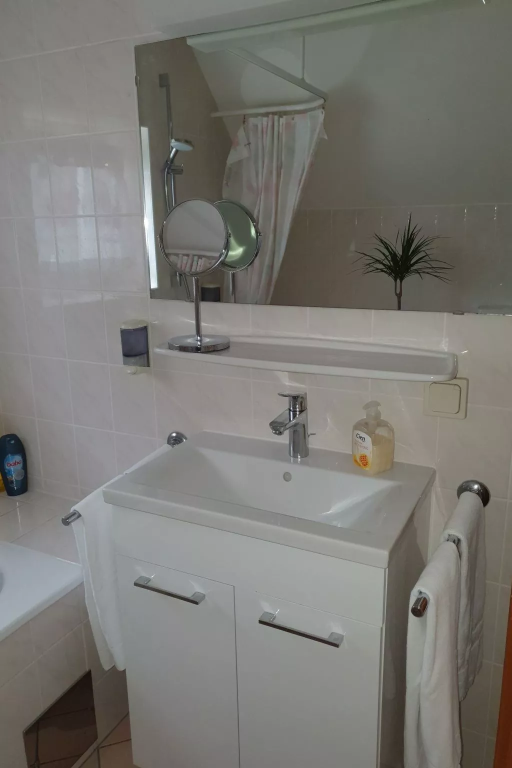 Sonniges Ferienhaus in Wagerberg-Binnen