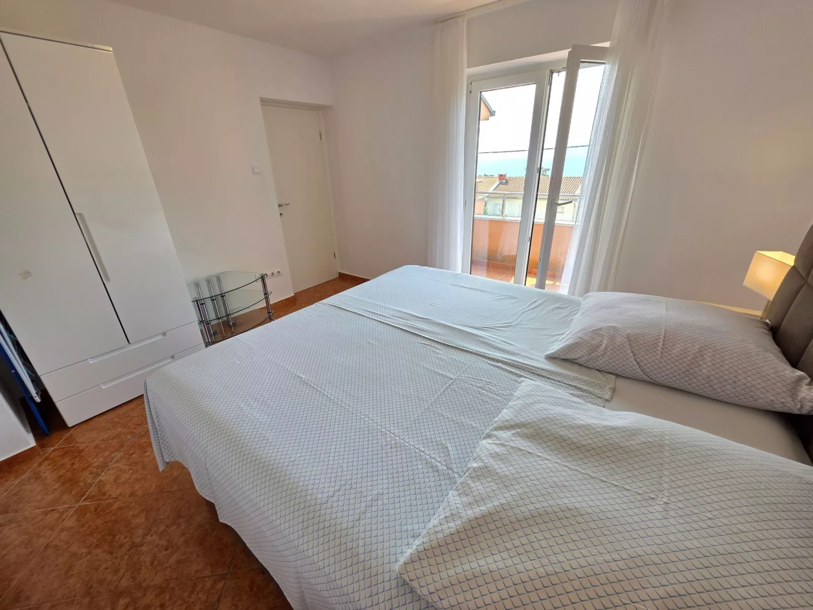 Wohnung für max. 5 Personen mit Terrasse-Image-tags.info