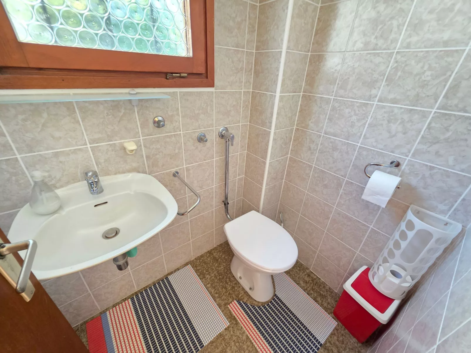 Wohnung mit Terrasse-Binnen