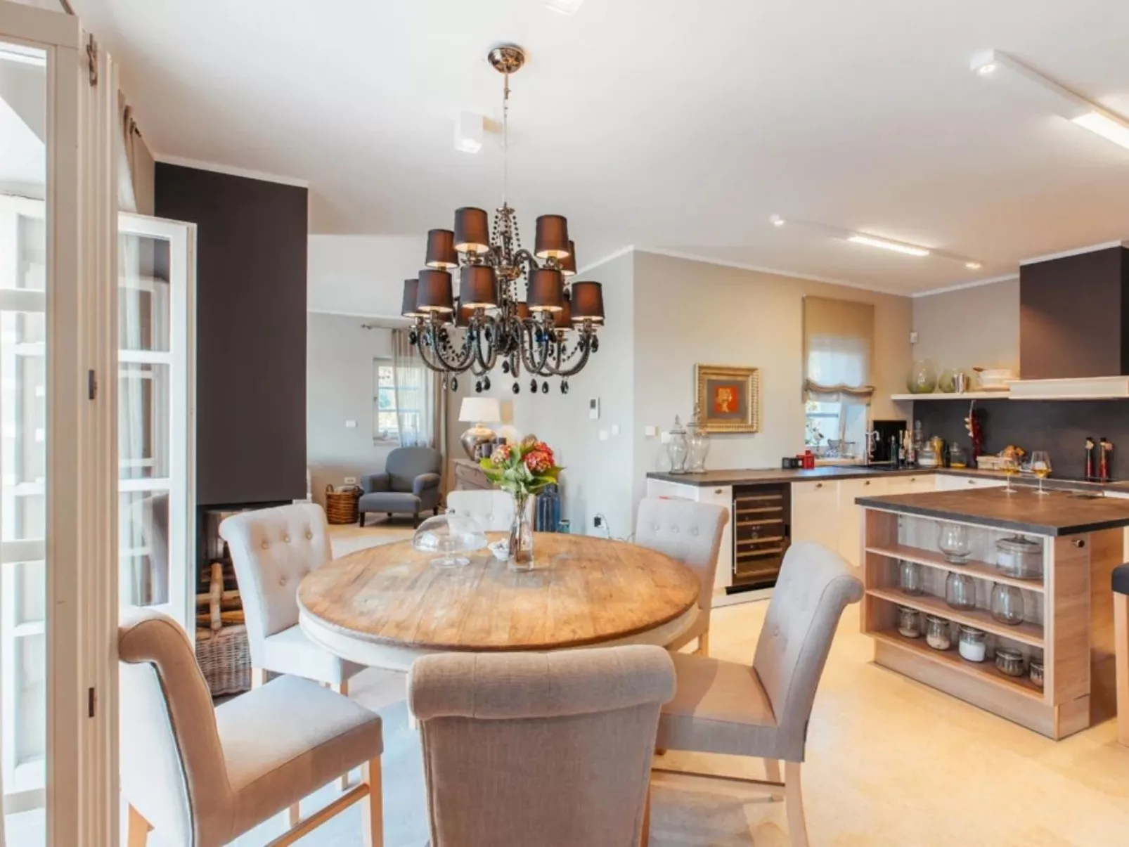 Villa Arabela mit 4 Schlafzimmern, in der Nähe von Porec-Image-tags.info