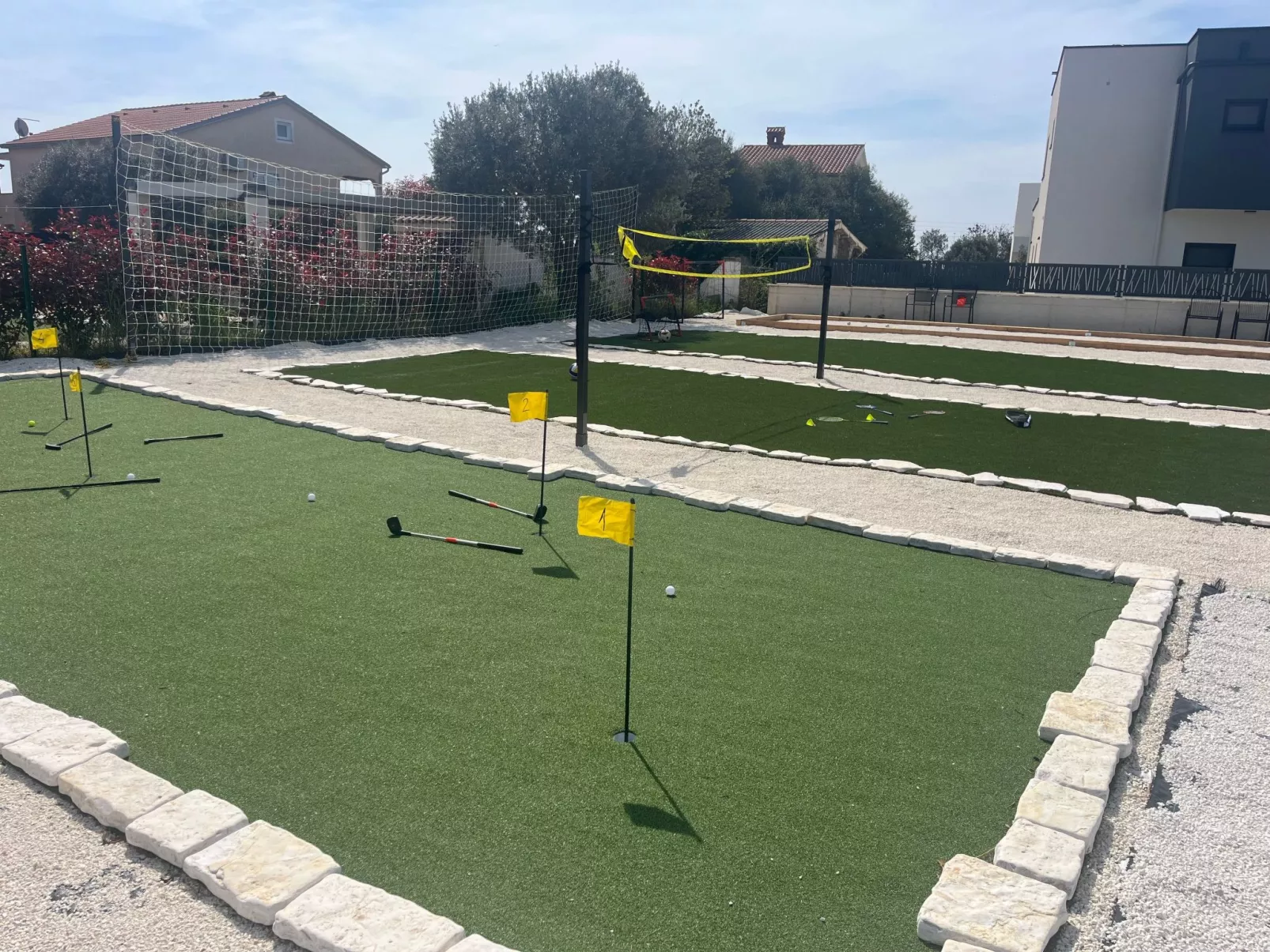 Mit privatem beheiztem Schwimmbad-Image-tags.info