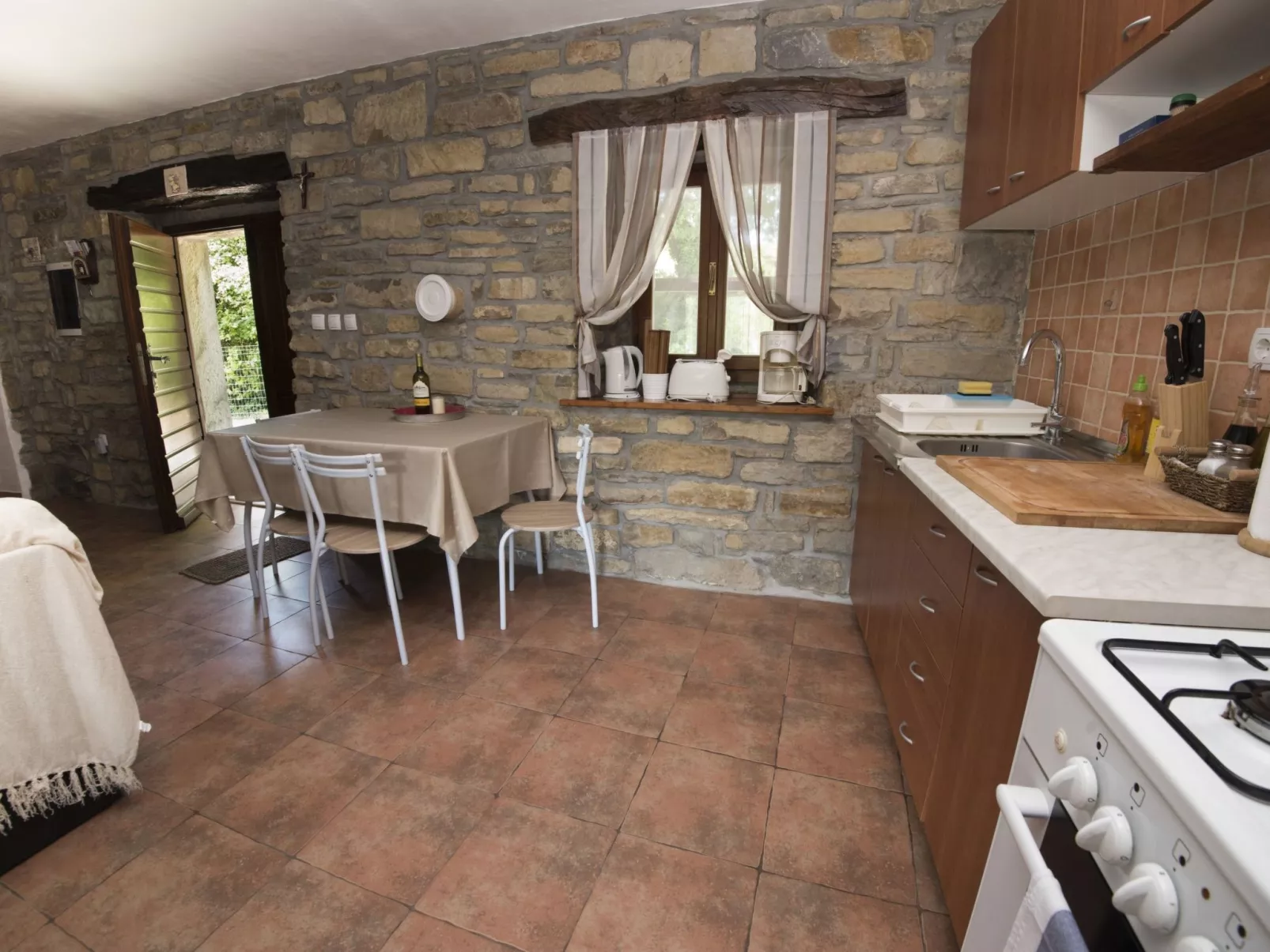 Mit eigenem Pool-Binnen