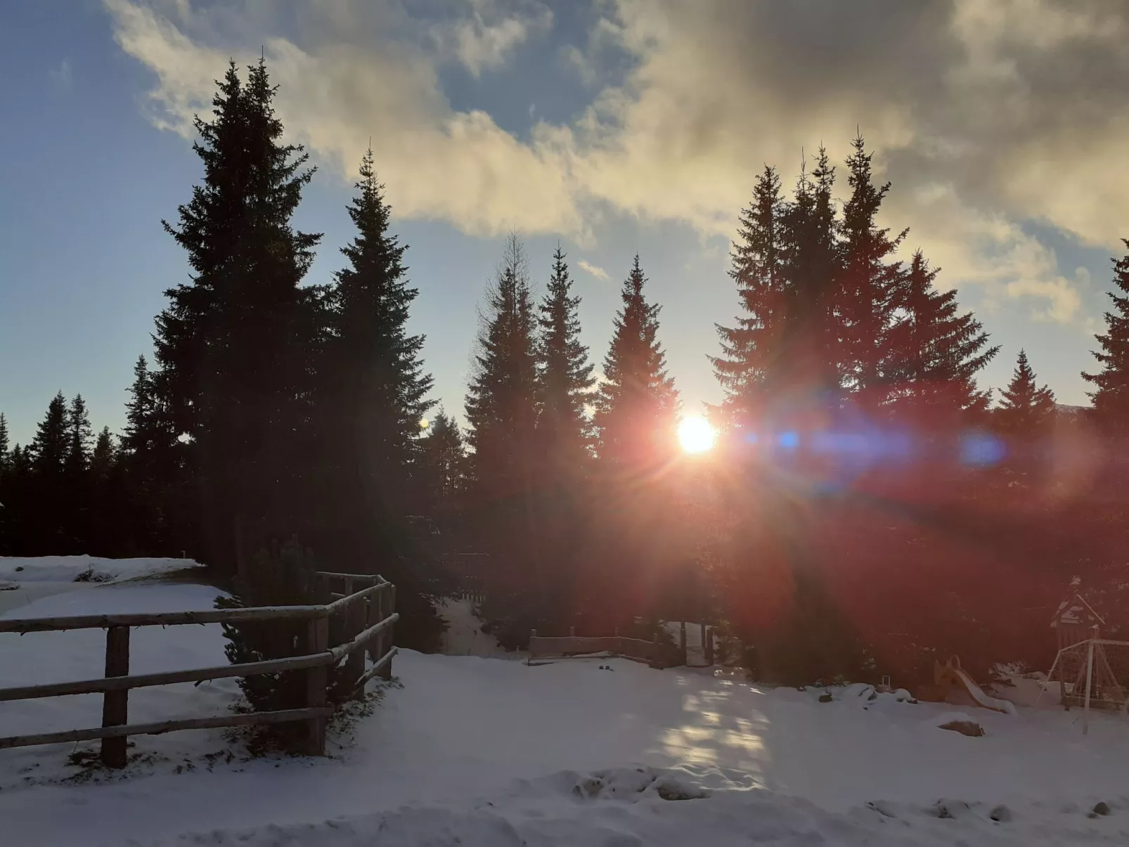 Lachtalhütte-Buiten