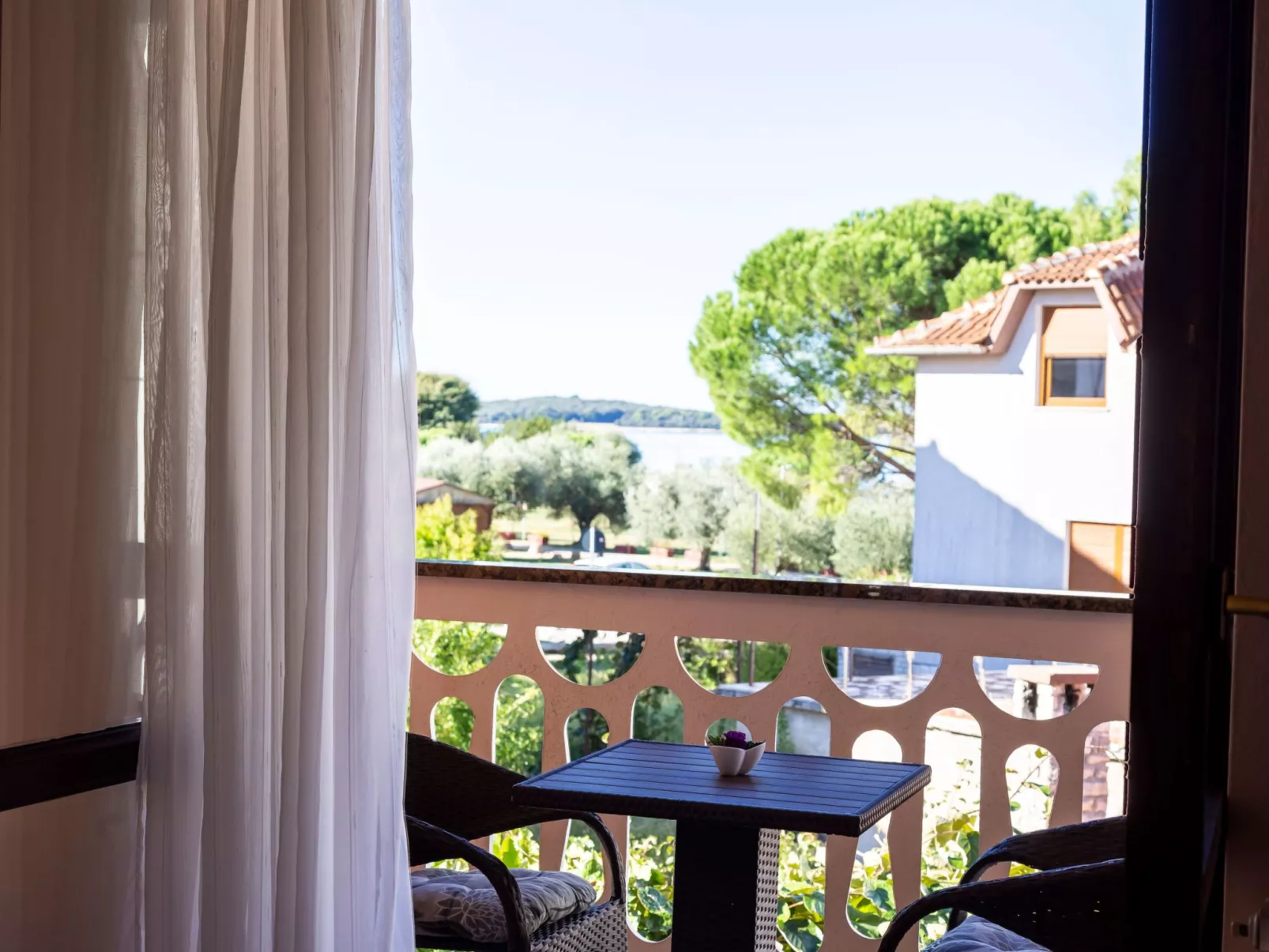 Wohnung in Fažana mit Grill, Garten und Terrasse-Buiten