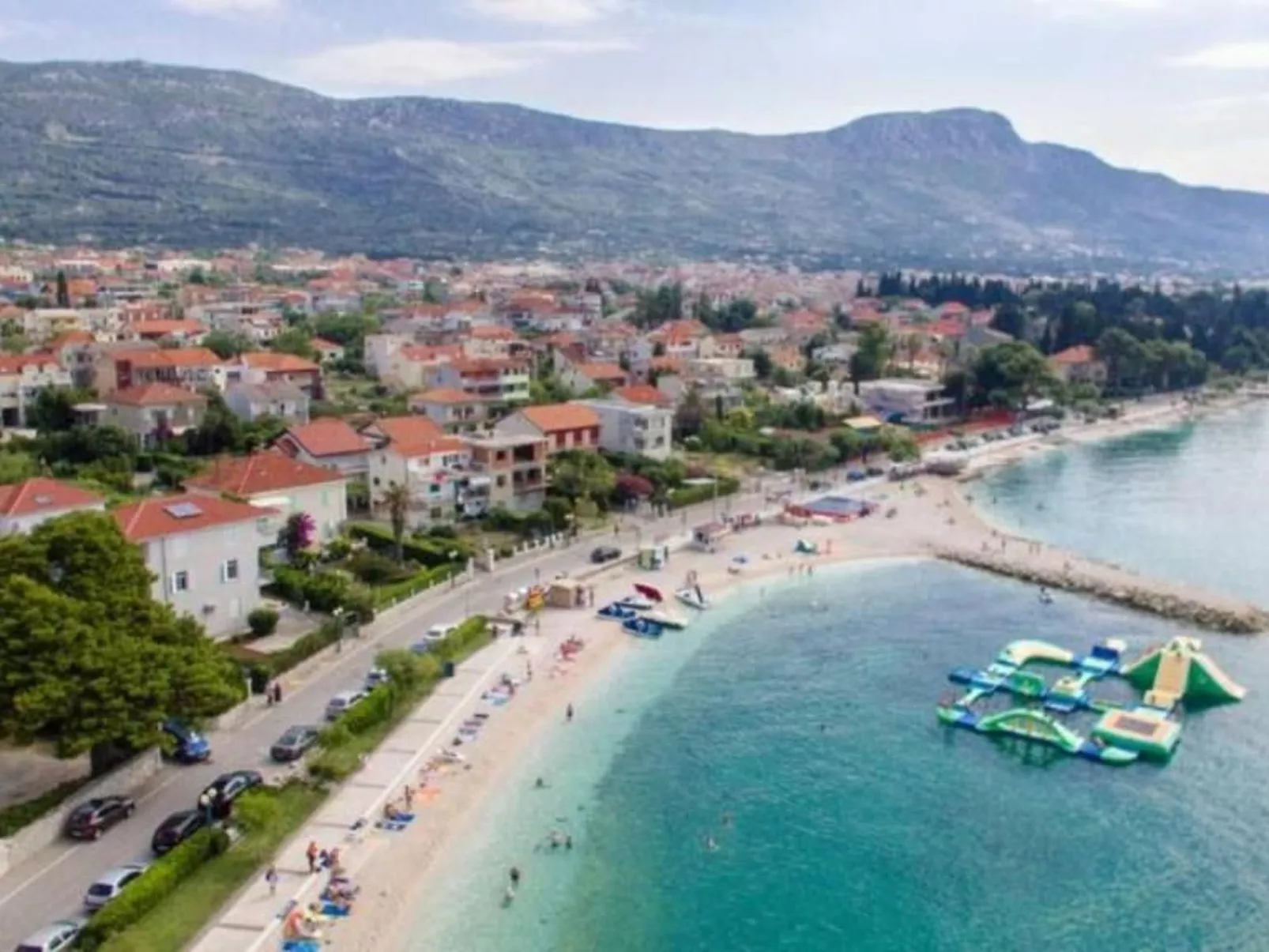 "Florami" mit Dachterrasse-Buiten