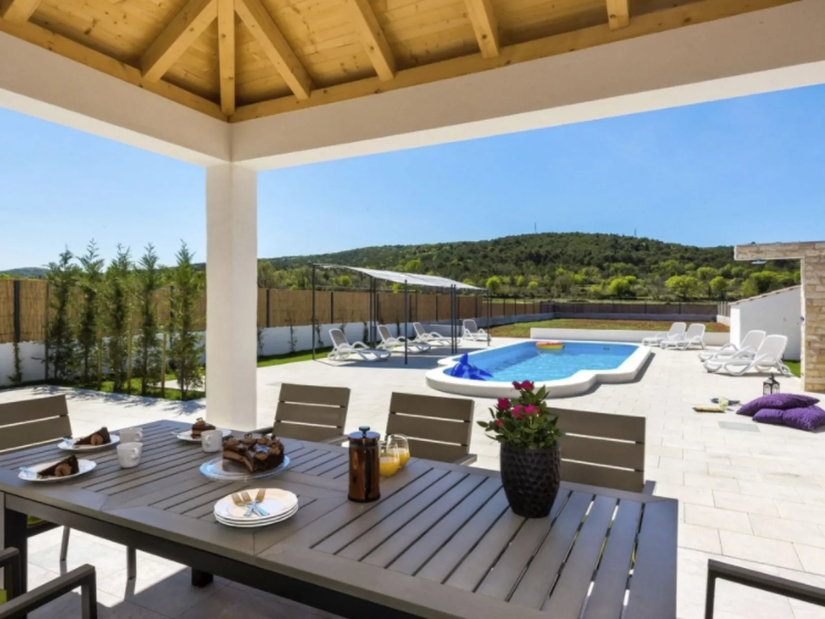 Villa Juhuhu in Dubrava kod Sibenik