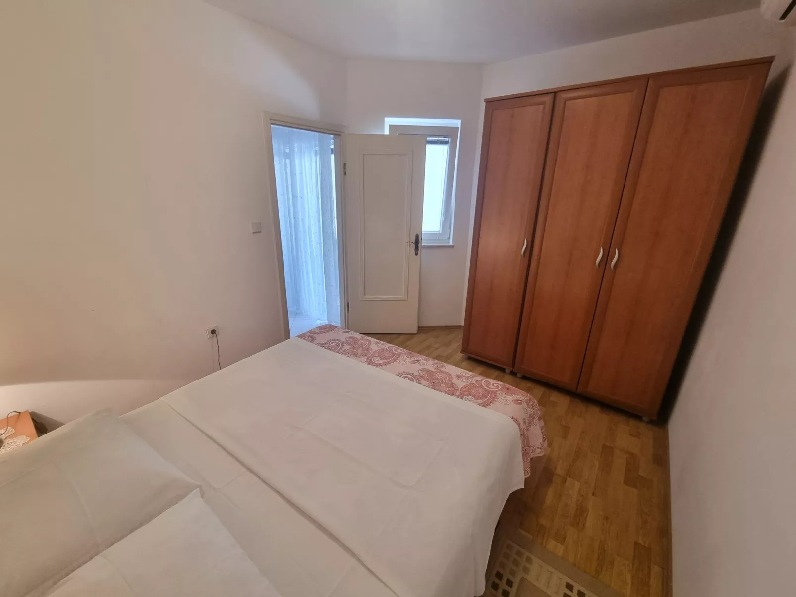 Wohnung für 3 Personen mit Terrasse-Binnen