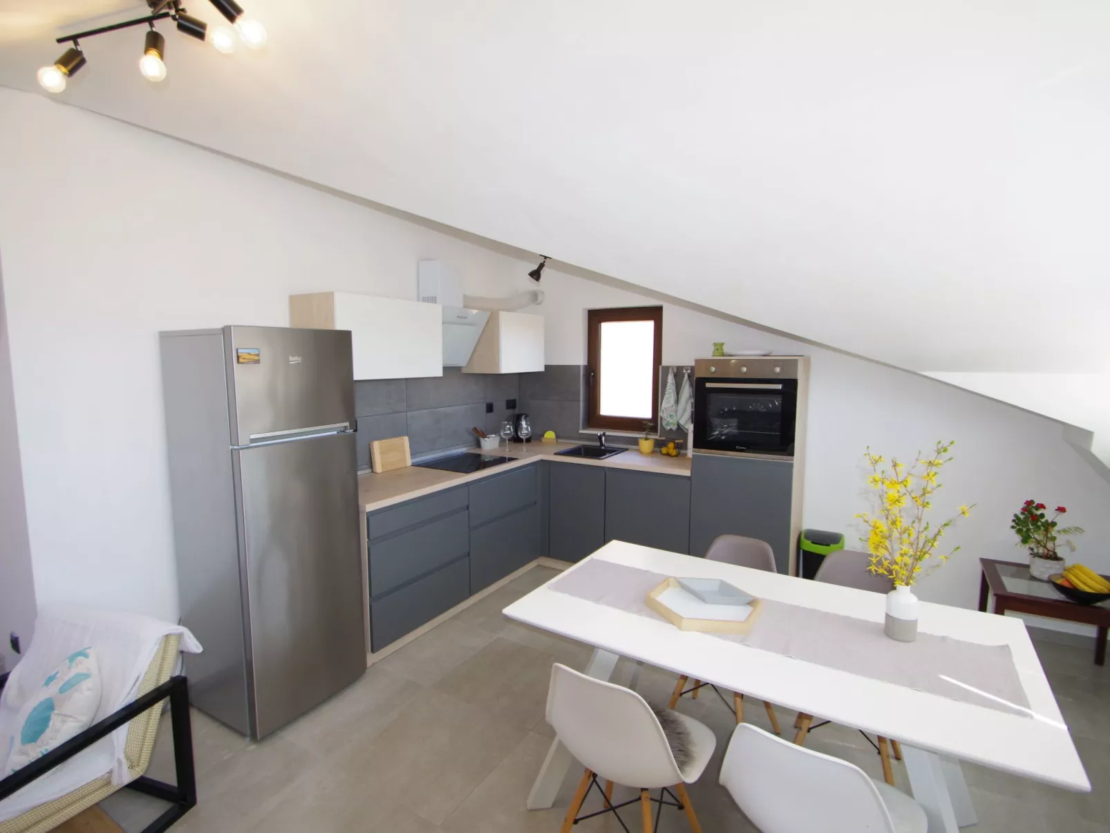 In Valbandon mit schönem Balkon-Binnen