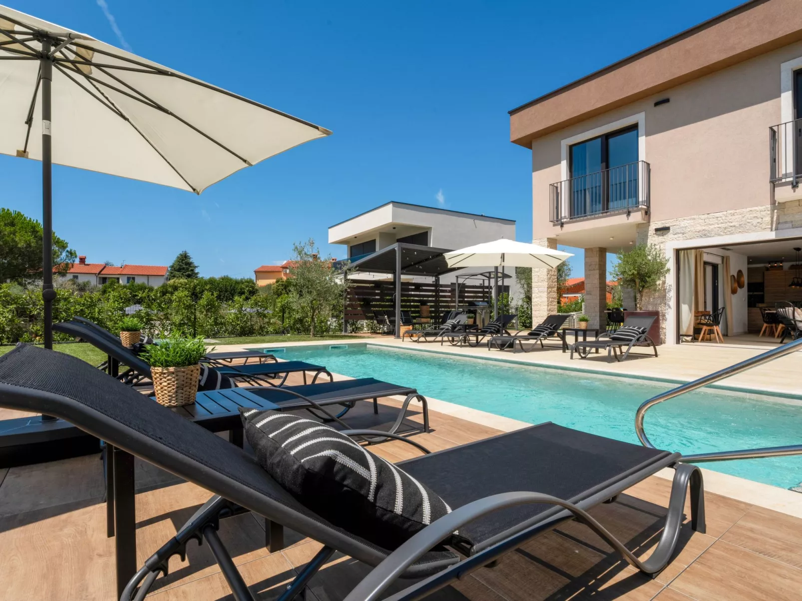 Villa Palazzina 1-Buiten