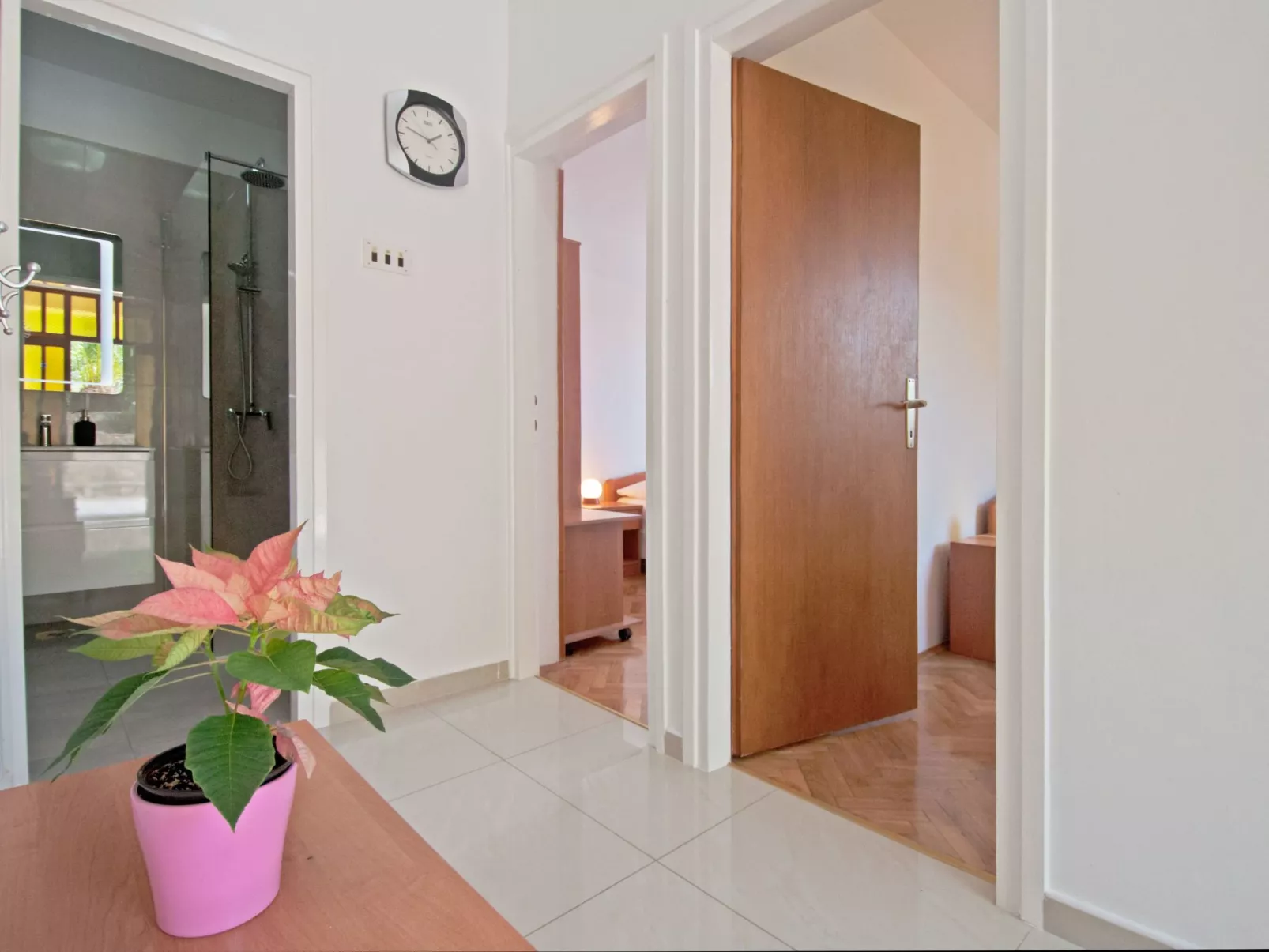 Wohnung "Olia Orange" mit Terrasse-Binnen