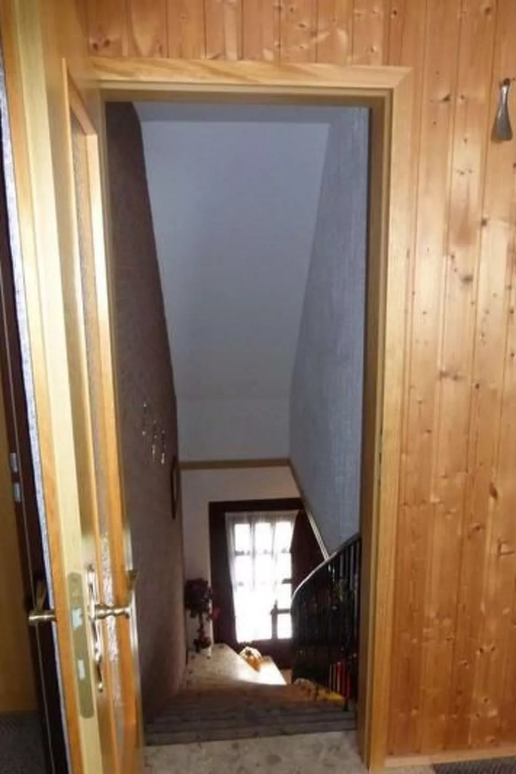 Geräumige Ferienwohnung mit Garten und Grill-Binnen