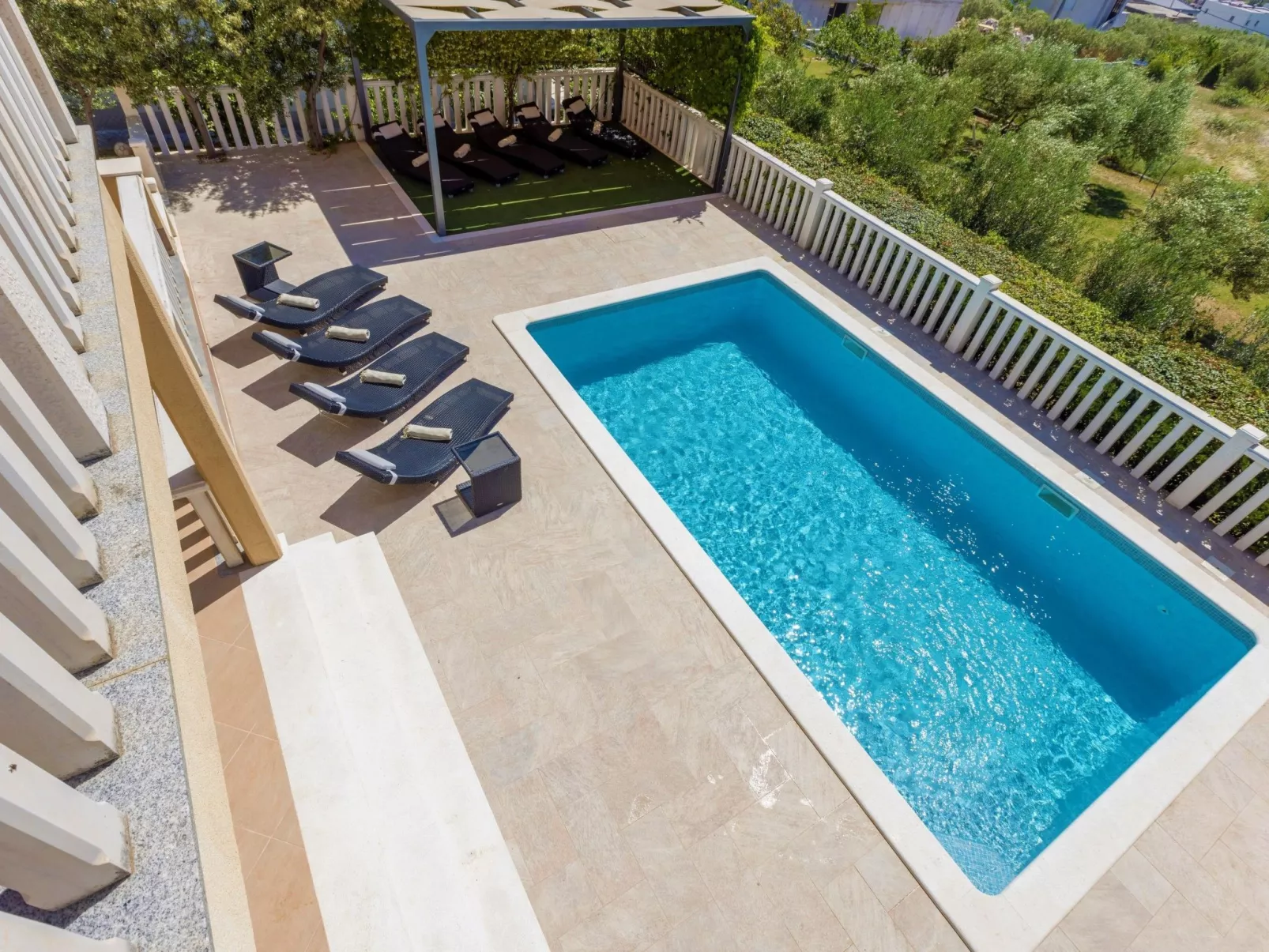 Villa Iva-Image-tags.info