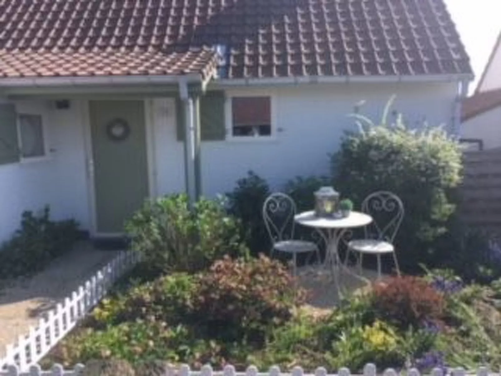 Windekind mit Blick auf die Felder