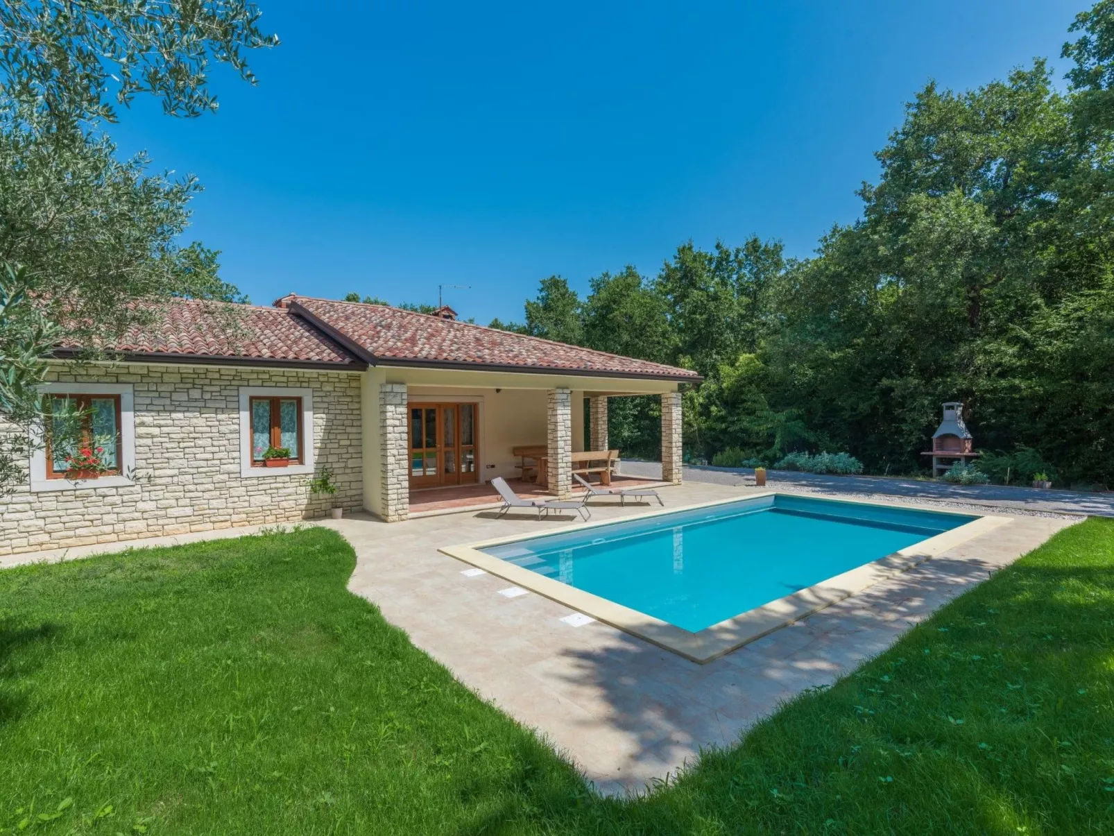 Mit Privatpool für 6 Personen ca. 70 m&sup2; in Juricani, Istrien (Umag und Umg