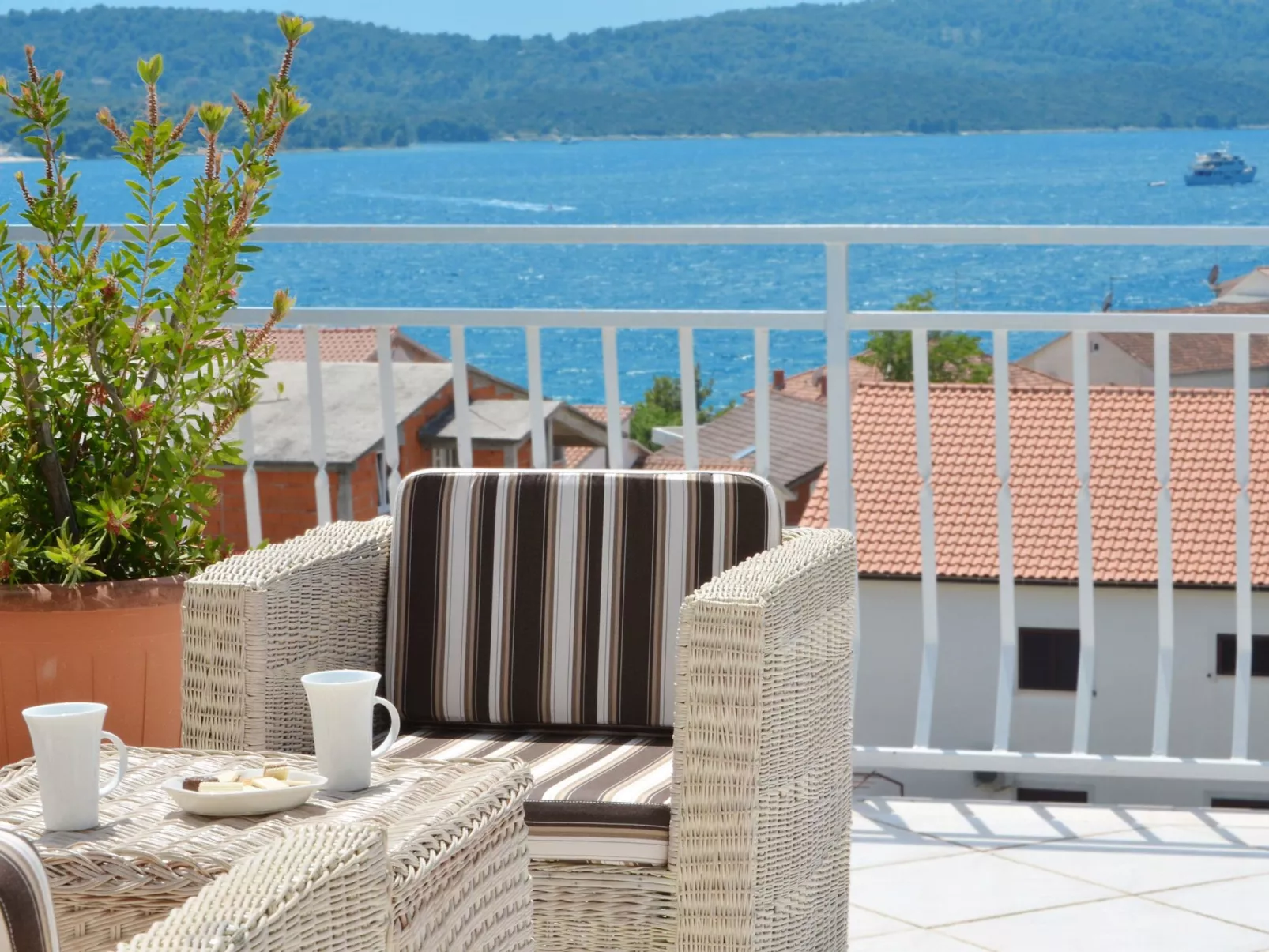 Wohnung "Decor" mit Blick auf das Wasser-Binnen